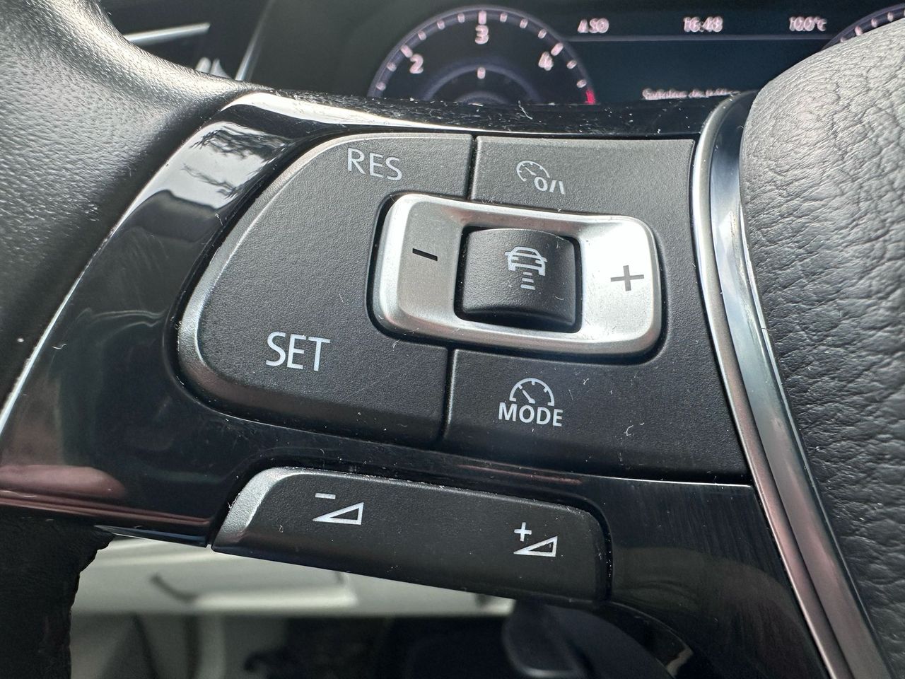 Volkswagen Passat 2.0TDI Sport 240 4Motion - Foto 52