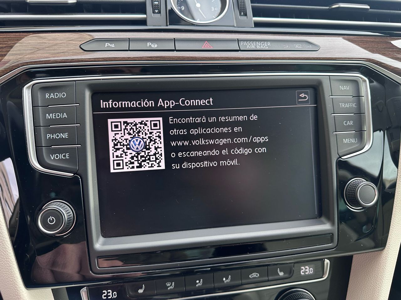 Volkswagen Passat 2.0TDI Sport 240 4Motion - Foto 85