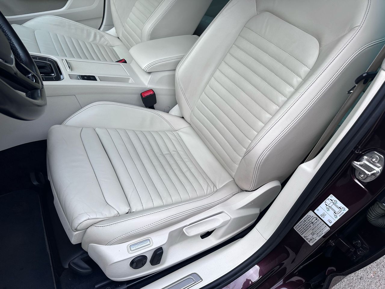 Volkswagen Passat 2.0TDI Sport 240 4Motion  - Foto 47