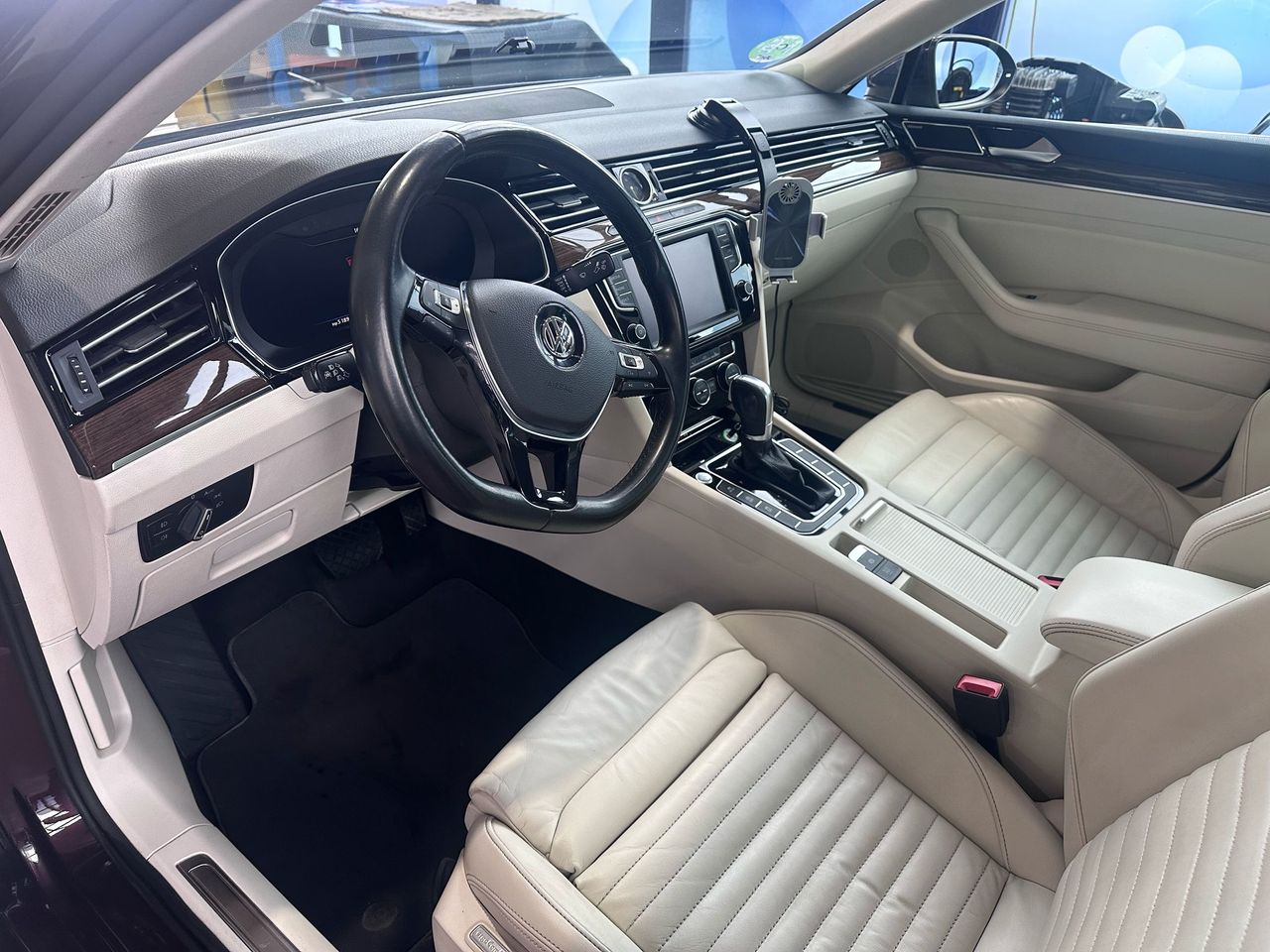 Volkswagen Passat 2.0TDI Sport 240 4Motion  - Foto 5