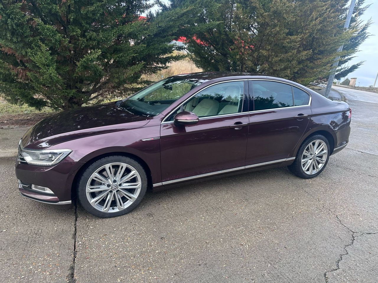 Volkswagen Passat 2.0TDI Sport 240 4Motion - Foto 24