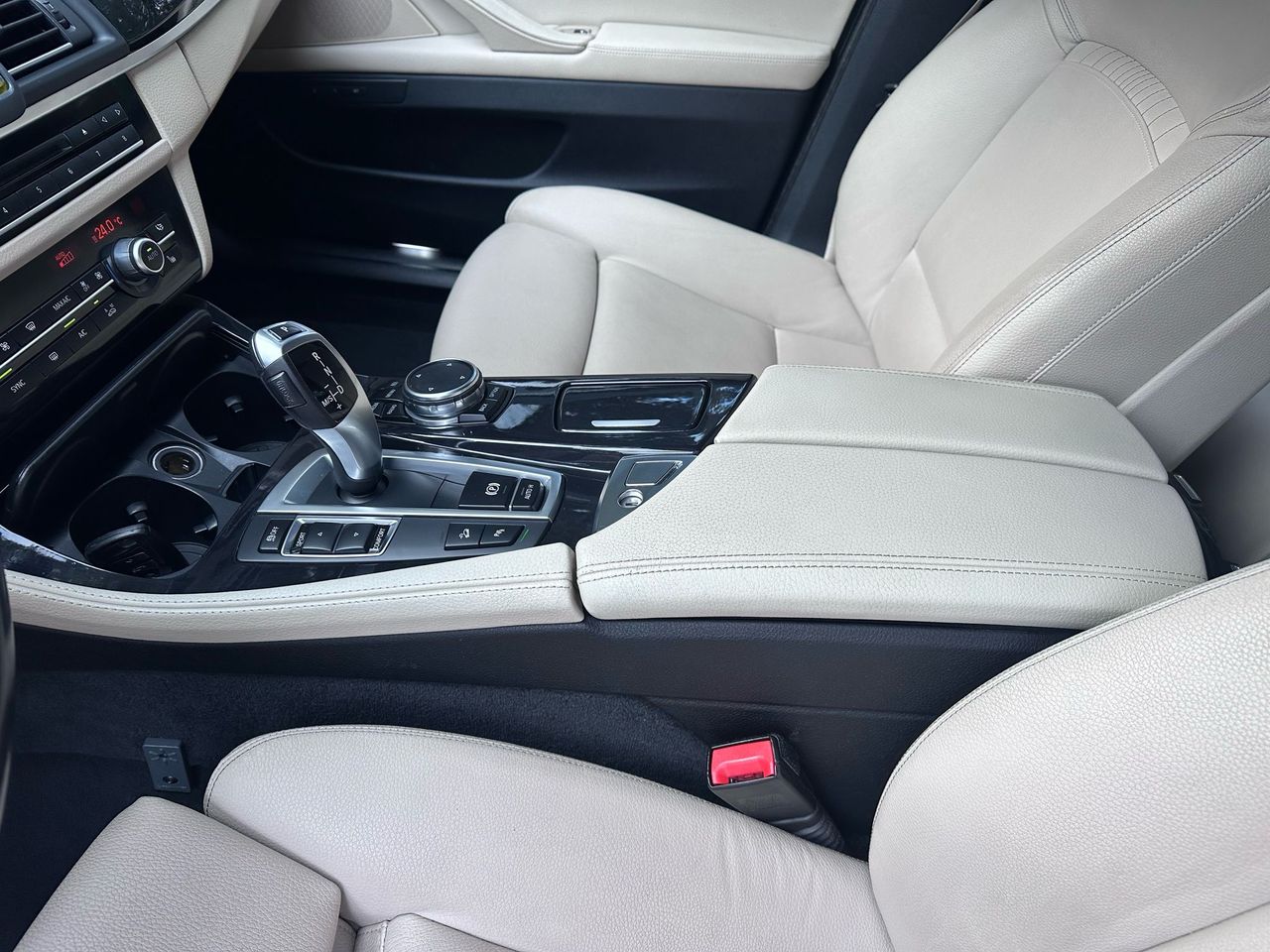 BMW Serie 5 520d touring XDrive - Foto 48