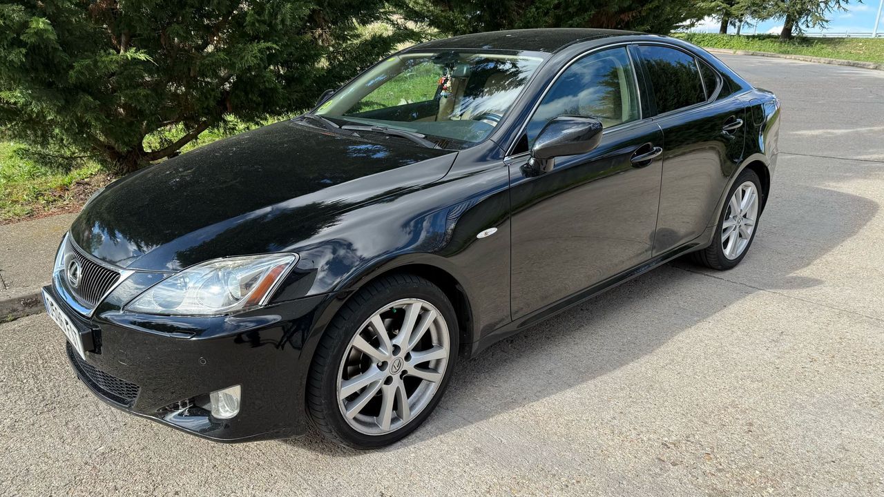 Foto lexus is 2007 /