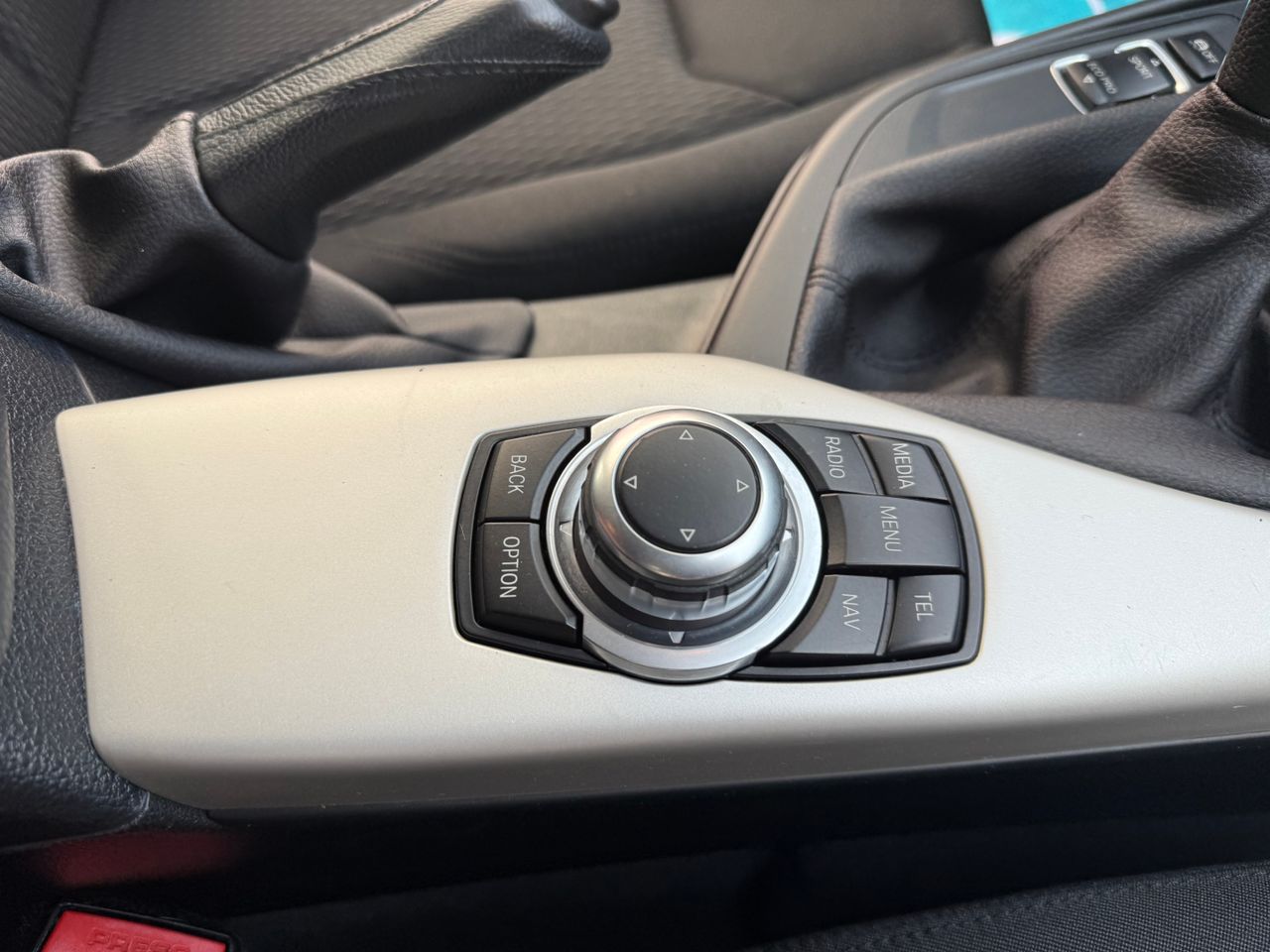 BMW Serie 1 118d - Foto 35