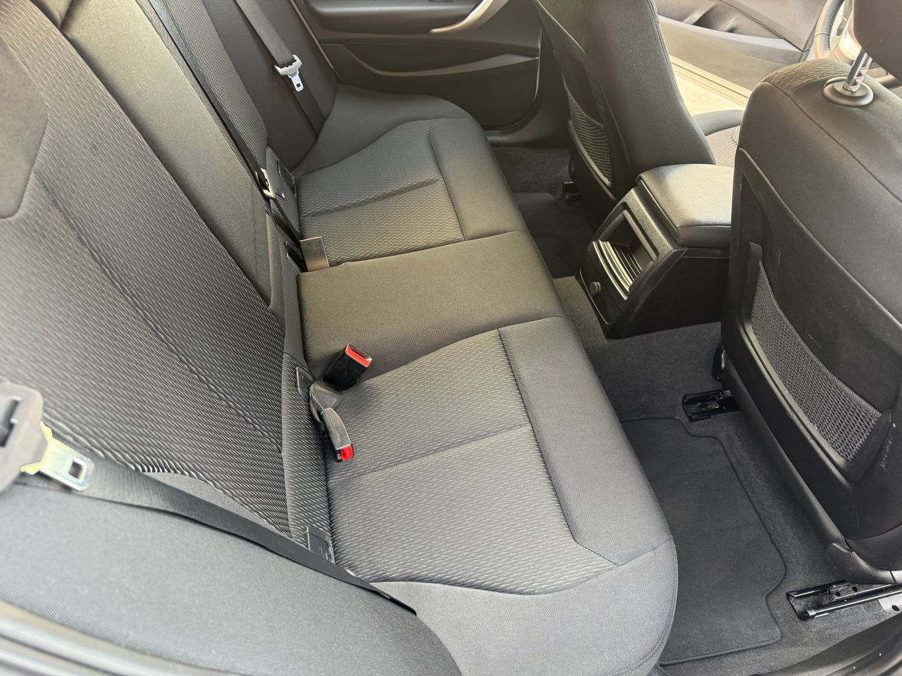 BMW Serie 1 118d - Foto 32