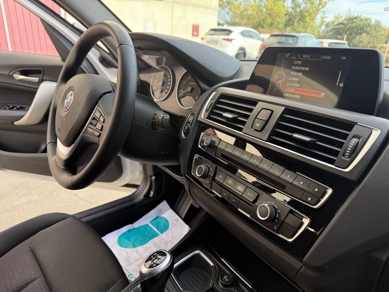 BMW Serie 1 118d - Foto 36