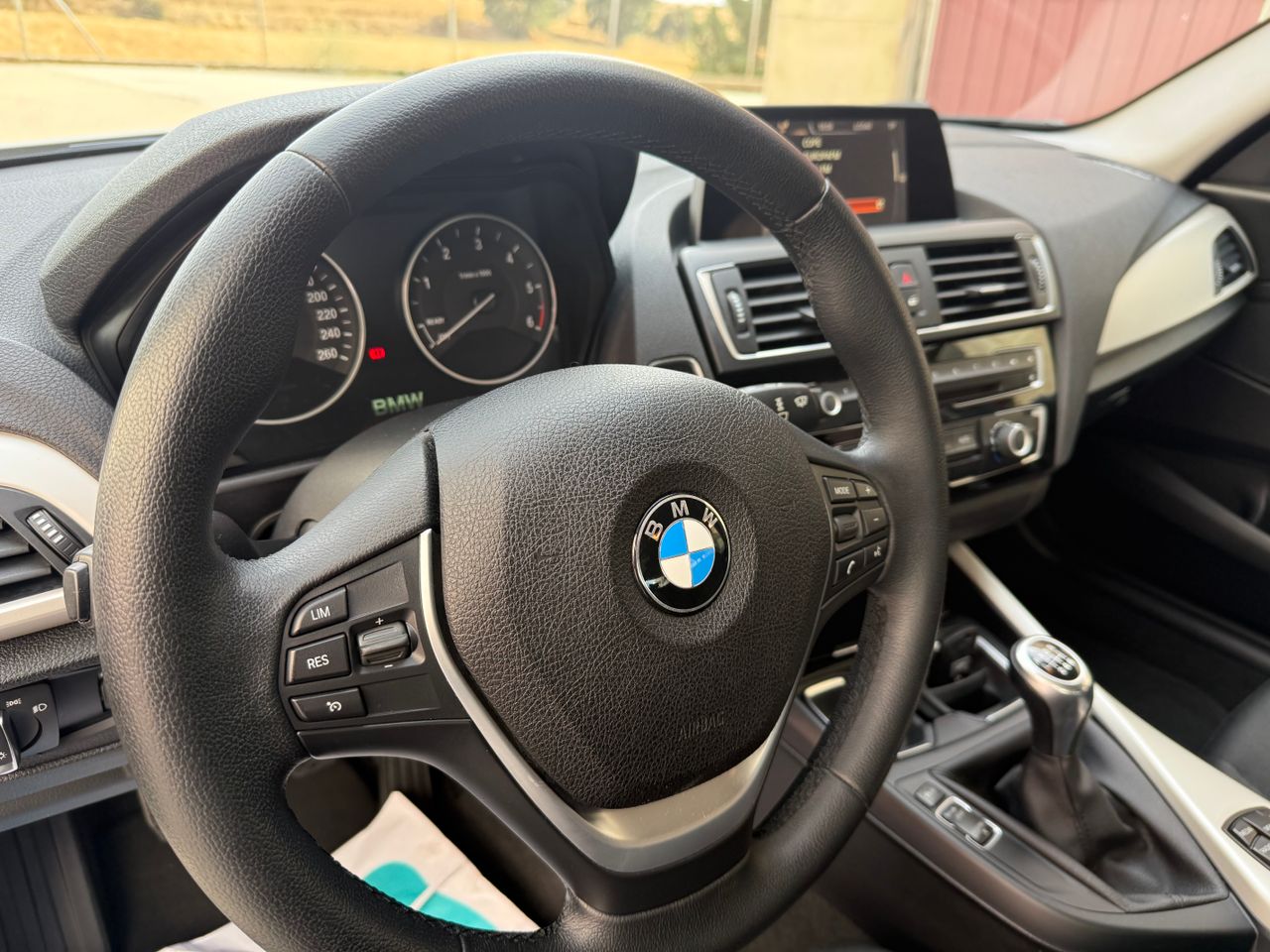 BMW Serie 1 118d - Foto 19