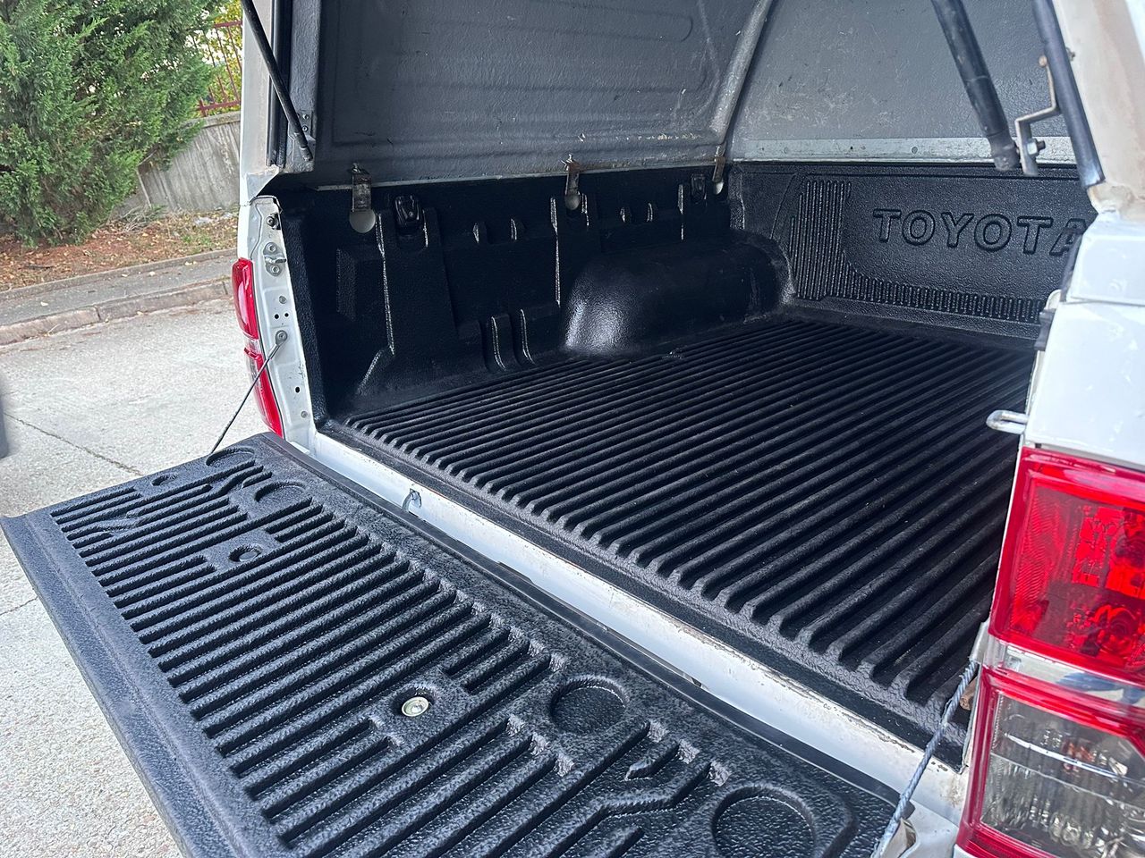 Toyota Hilux 2.5 D4D  - Foto 18