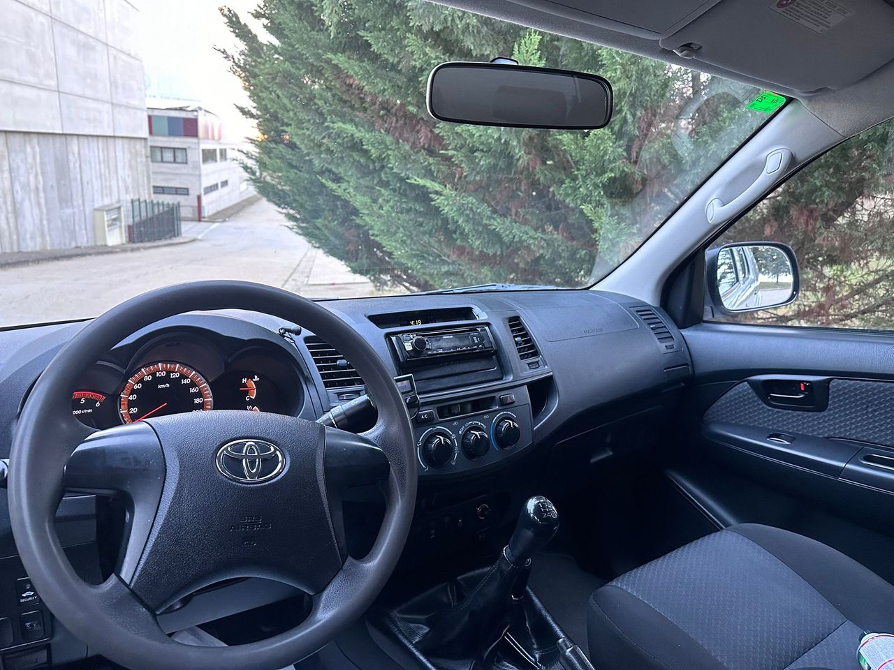 Toyota Hilux 2.5 D4D  - Foto 29