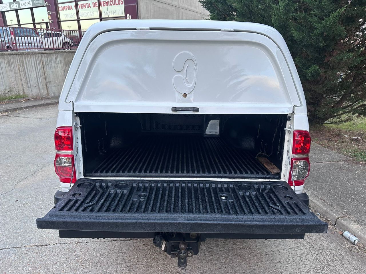 Toyota Hilux 2.5 D4D  - Foto 19