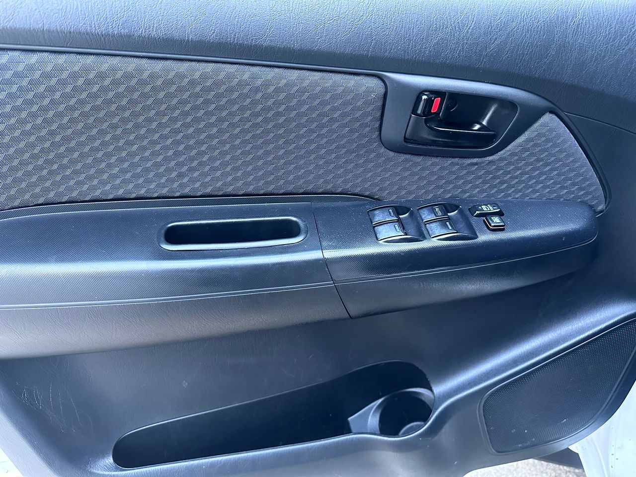 Toyota Hilux 2.5 D4D  - Foto 34