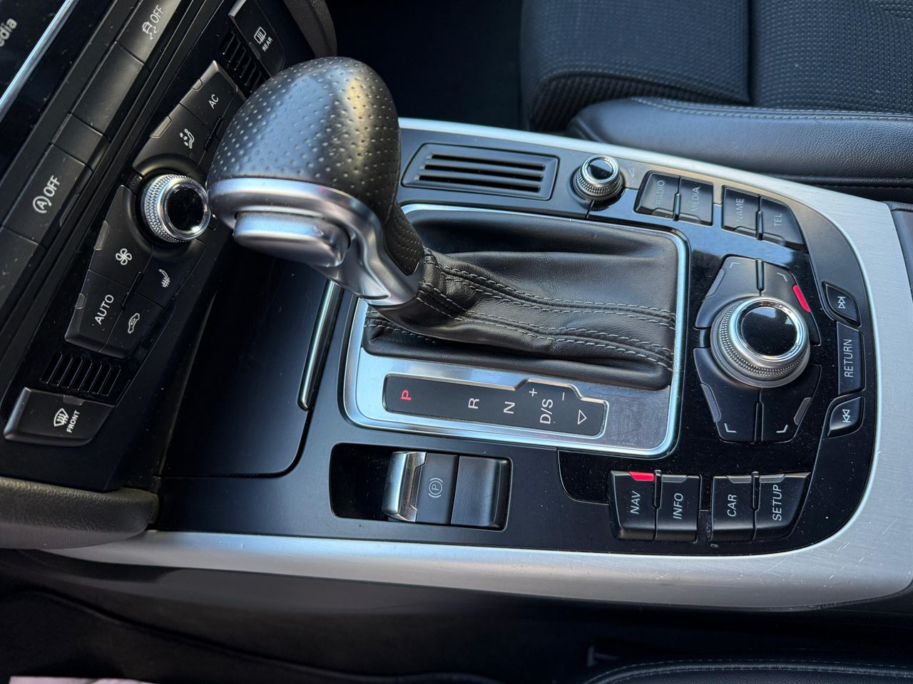 Audi A4 Avant 2.0TDI Sline - Foto 24