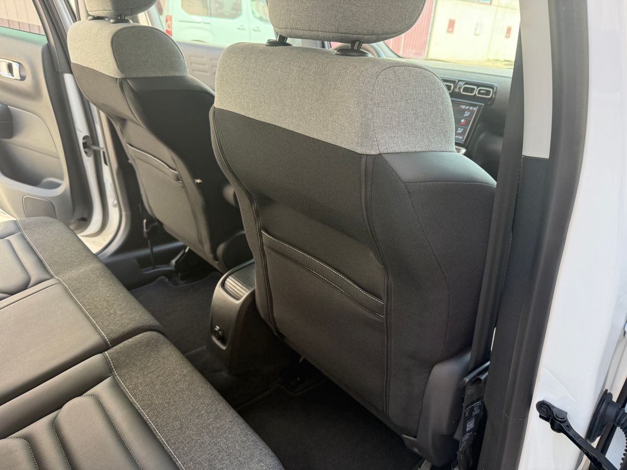 Citroën C3 Aircross 1.5 HDI 120 auto  - Foto 45