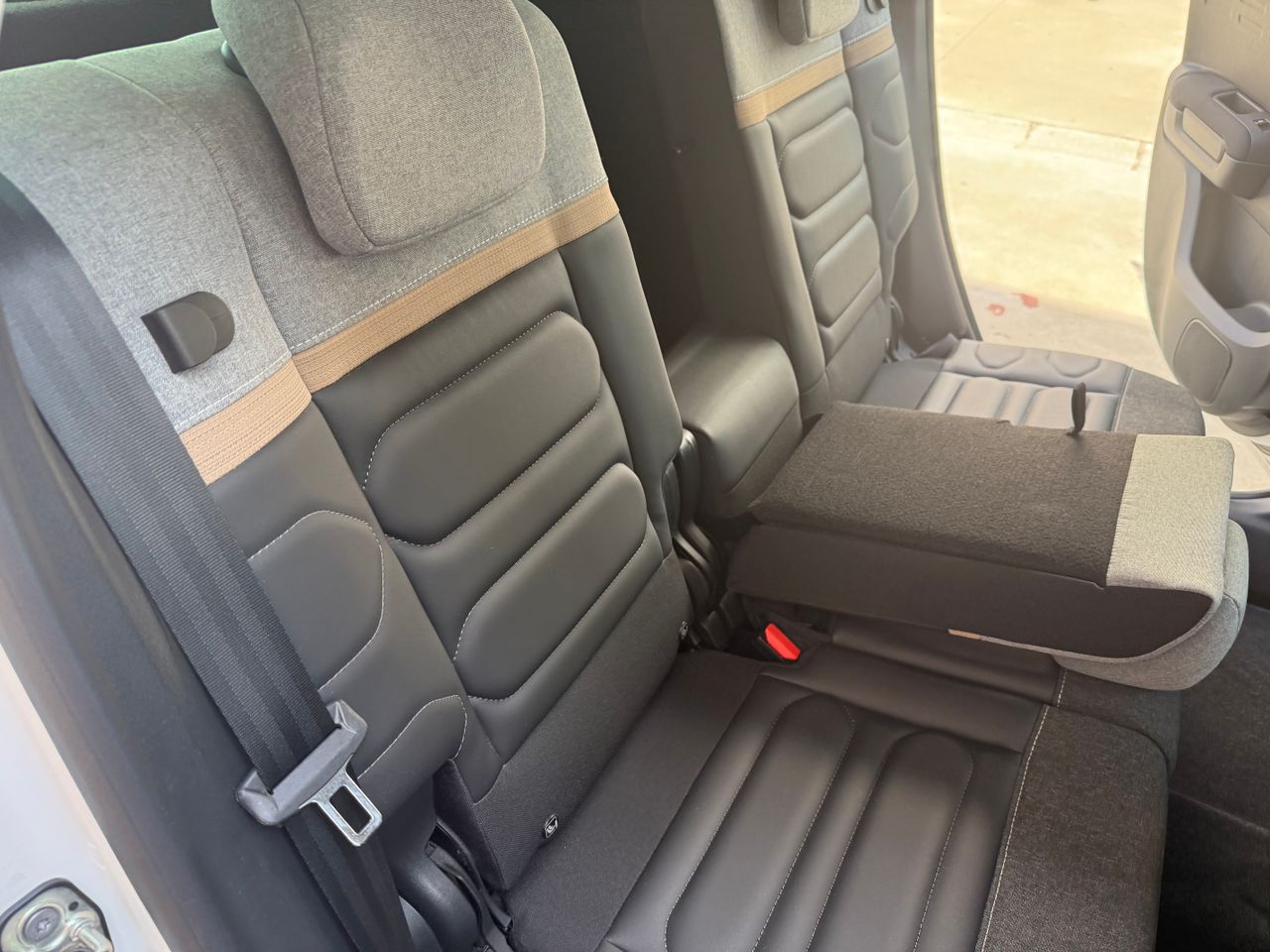 Citroën C3 Aircross 1.5 HDI 120 auto  - Foto 42