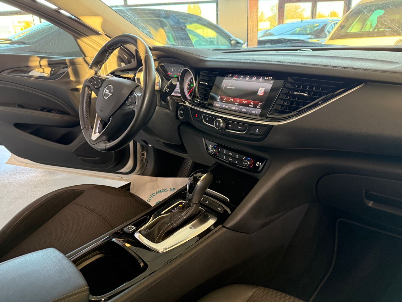 Opel Insignia Sports Tourer 2.0 CDTI Biturbo 4x4 Auto - Foto 42