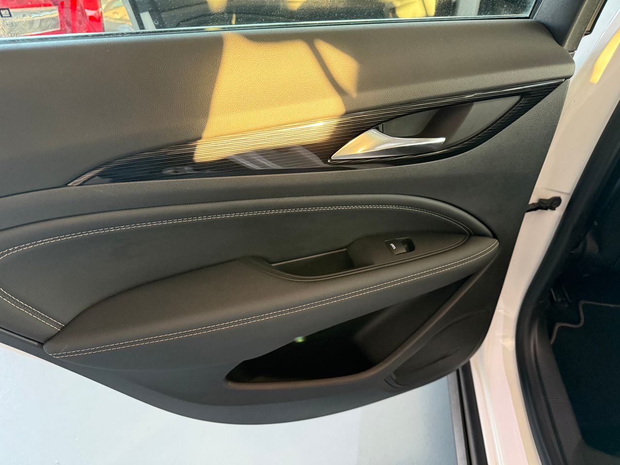 Opel Insignia Sports Tourer 2.0 CDTI Biturbo 4x4 Auto - Foto 24