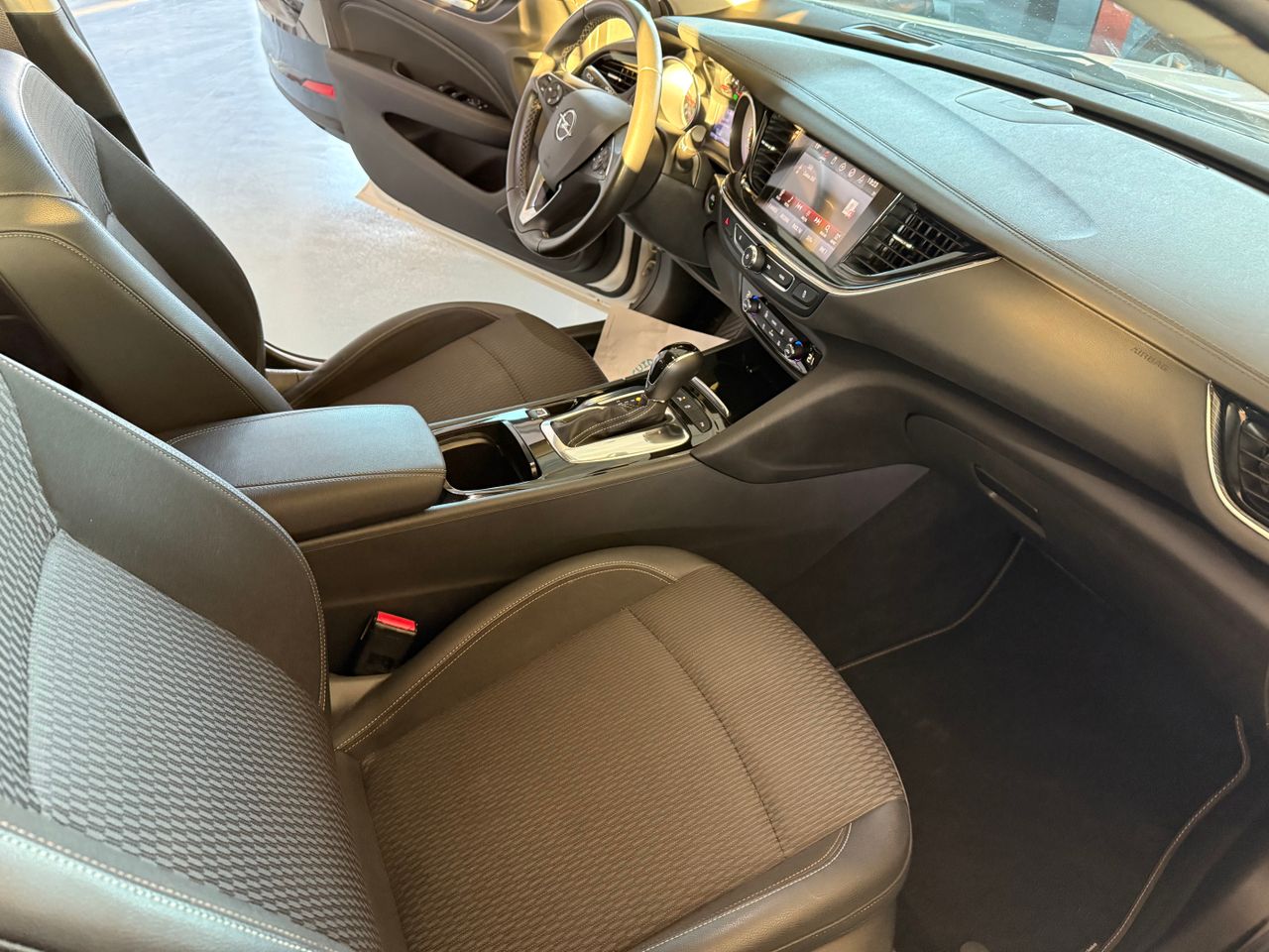 Opel Insignia Sports Tourer 2.0 CDTI Biturbo 4x4 Auto  - Foto 39