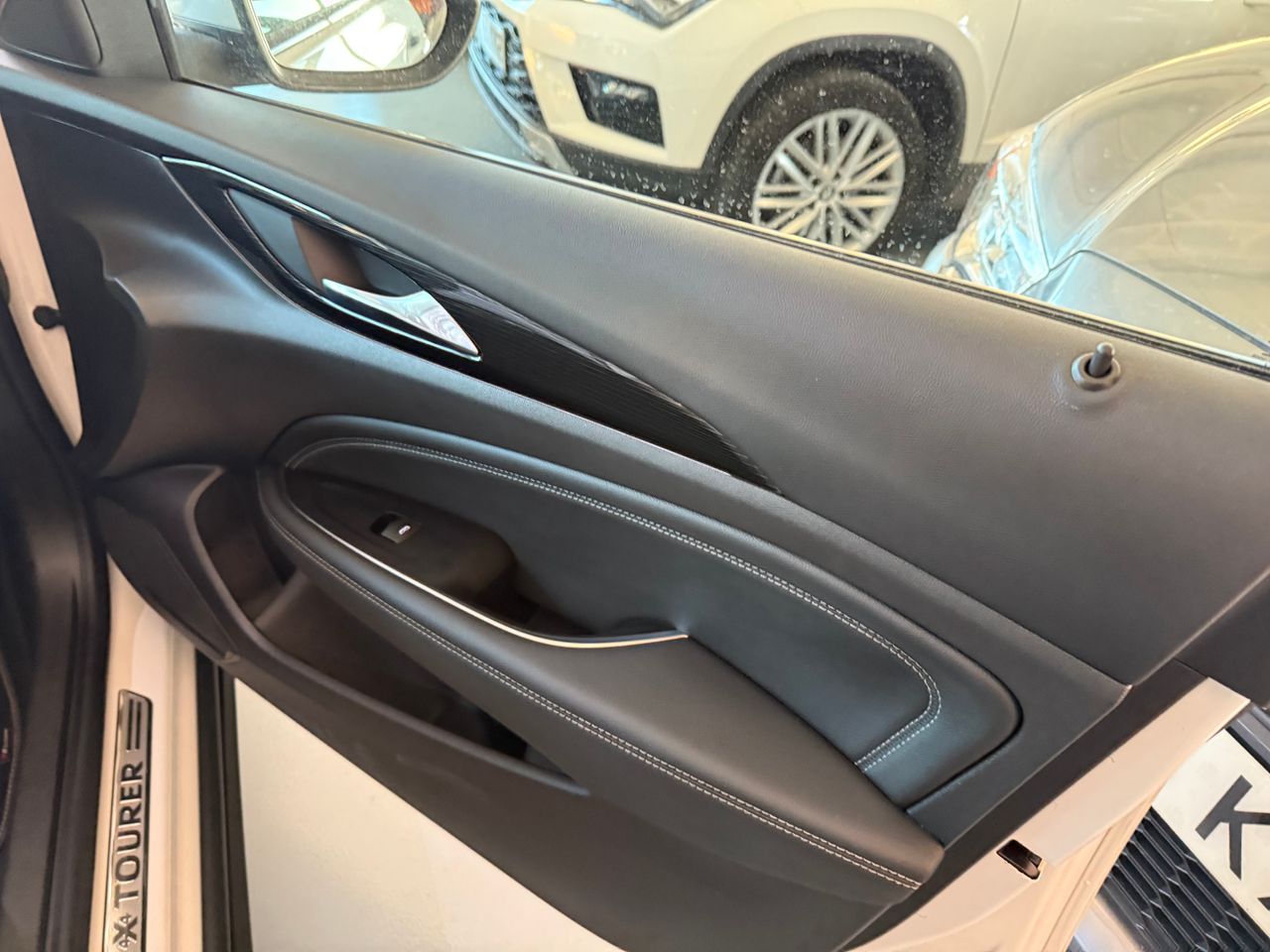 Opel Insignia Sports Tourer 2.0 CDTI Biturbo 4x4 Auto  - Foto 43