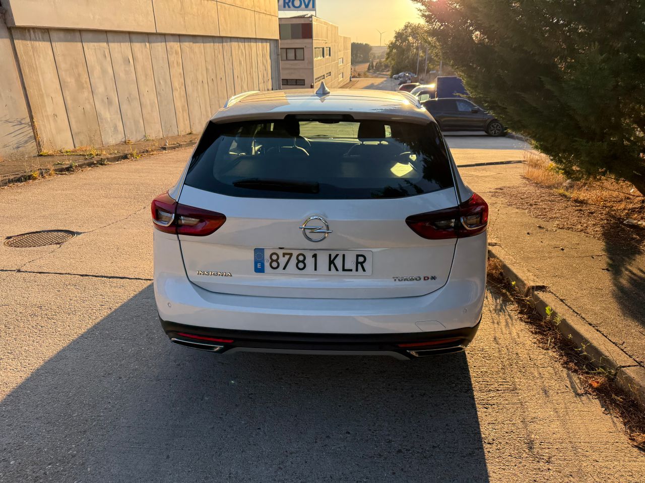 Opel Insignia Sports Tourer 2.0 CDTI Biturbo 4x4 Auto - Foto 9