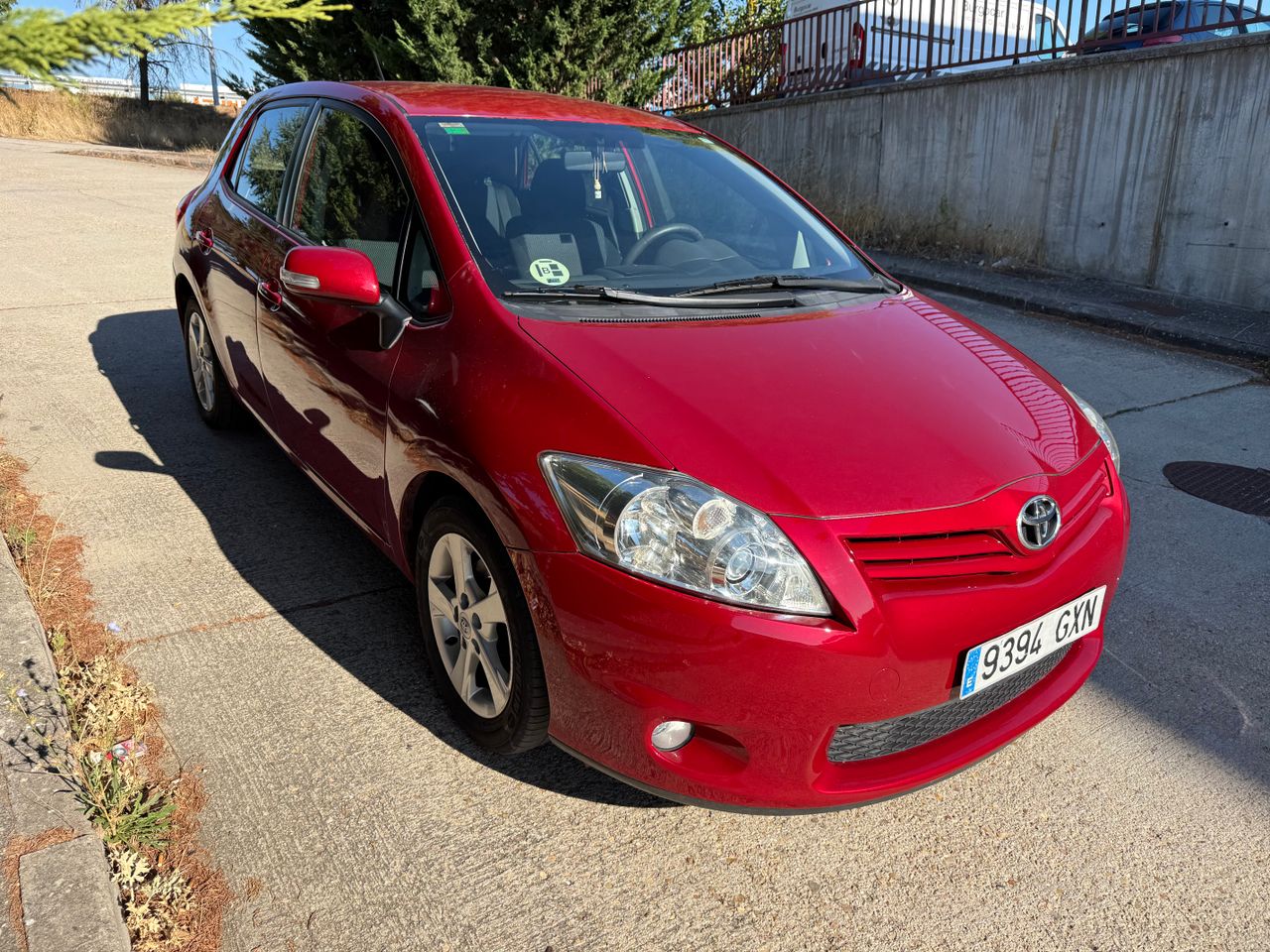 Toyota Auris 2.0 D4D  - Foto 8
