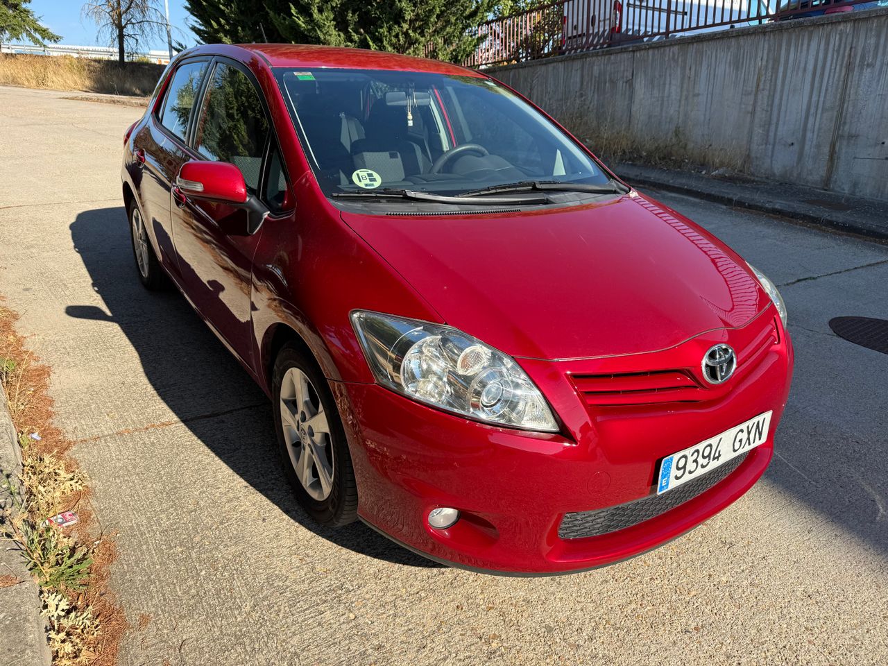 Toyota Auris 2.0 D4D  - Foto 13