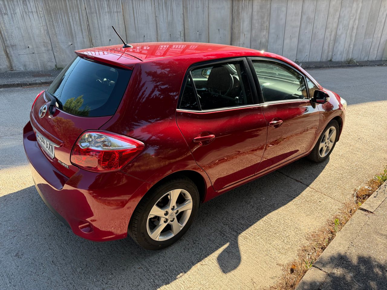 Toyota Auris 2.0 D4D  - Foto 10