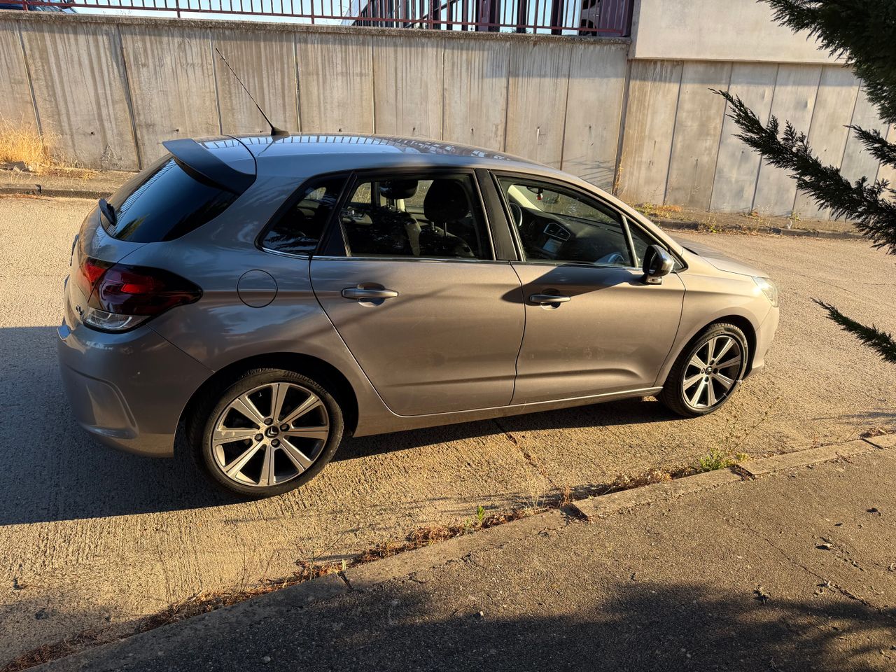 Citroën C4 1.6 HDI  - Foto 13