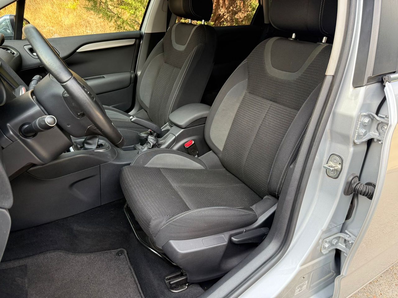 Citroën C4 1.6 VTI  - Foto 38