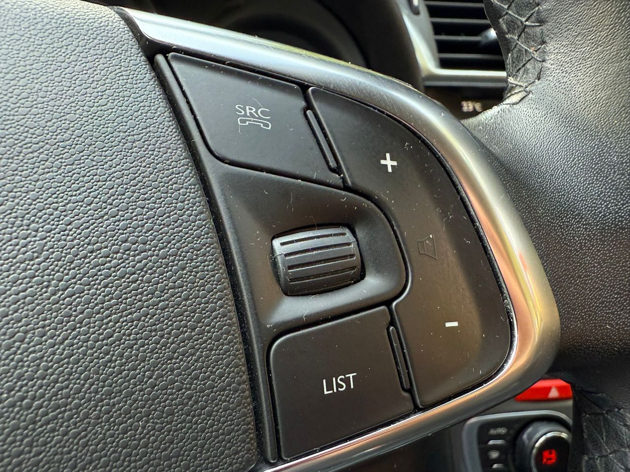 Citroën C4 1.6 VTI  - Foto 7