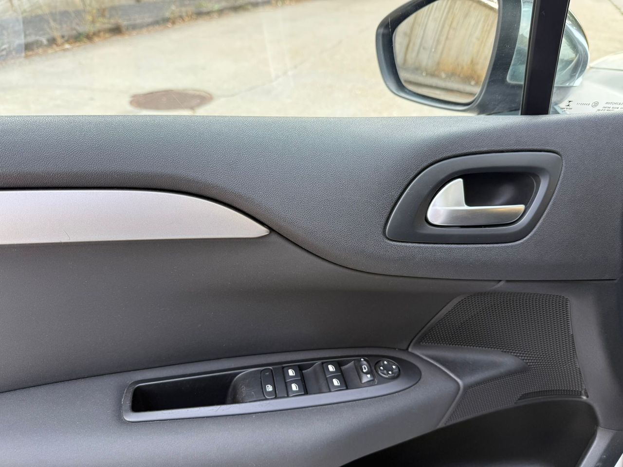 Citroën C4 1.6 VTI  - Foto 9