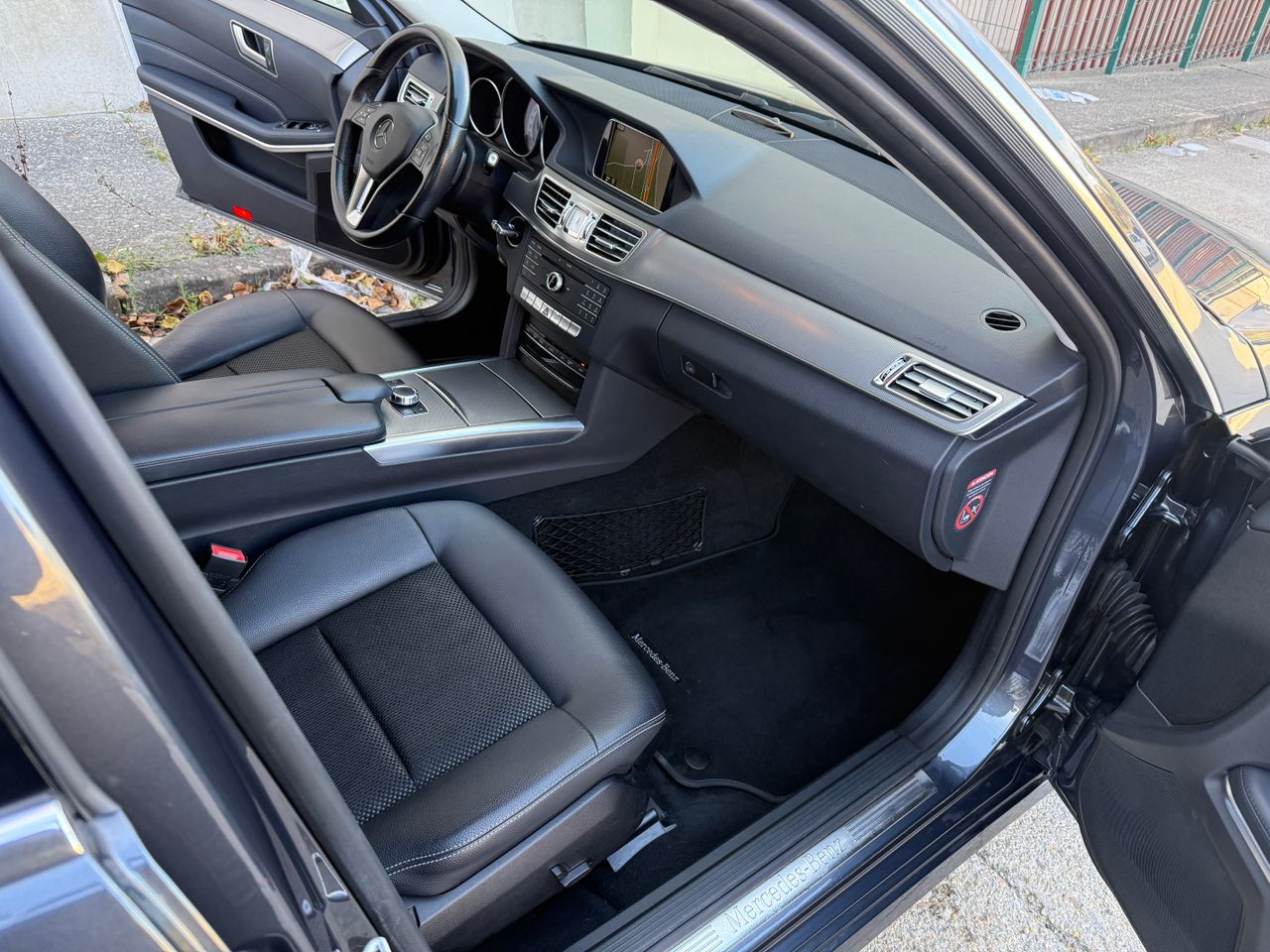 Mercedes Clase E E 220 BlueTEC Berlina Aut. 4 MATIC - Foto 37