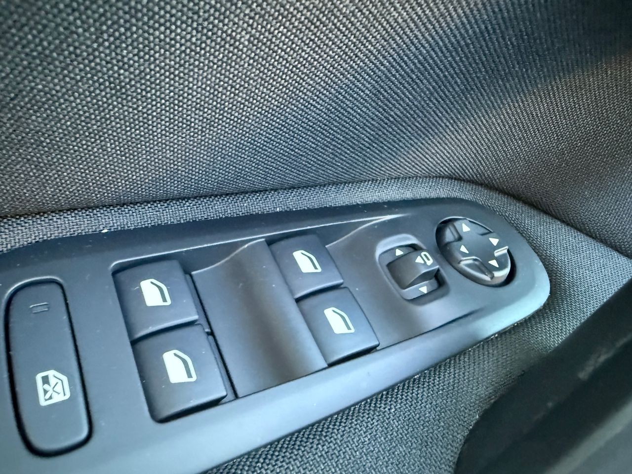 Peugeot 308 5p Style 1.6 BlueHDi 120 - Foto 22