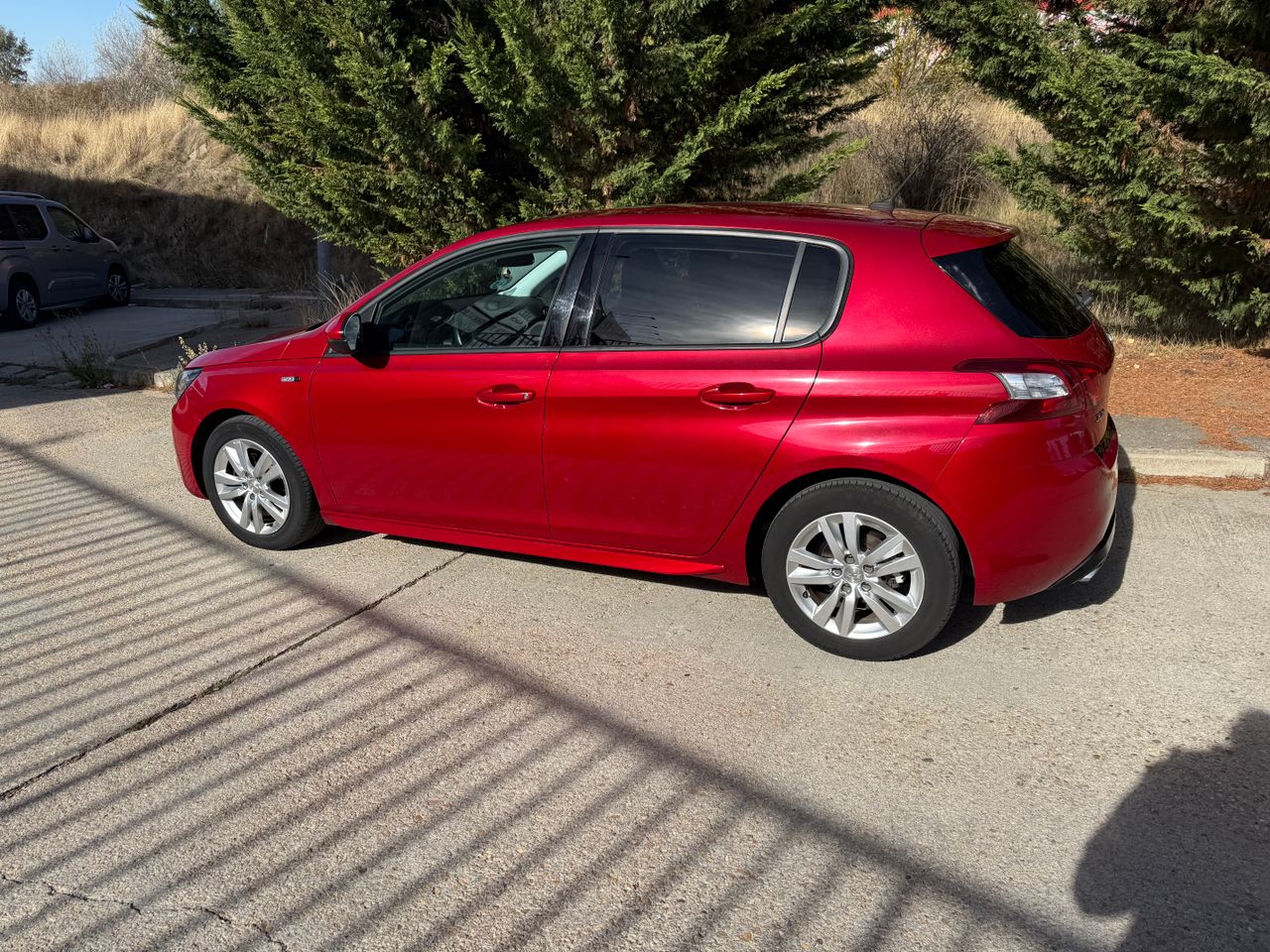 Peugeot 308 5p Style 1.6 BlueHDi 120 - Foto 5