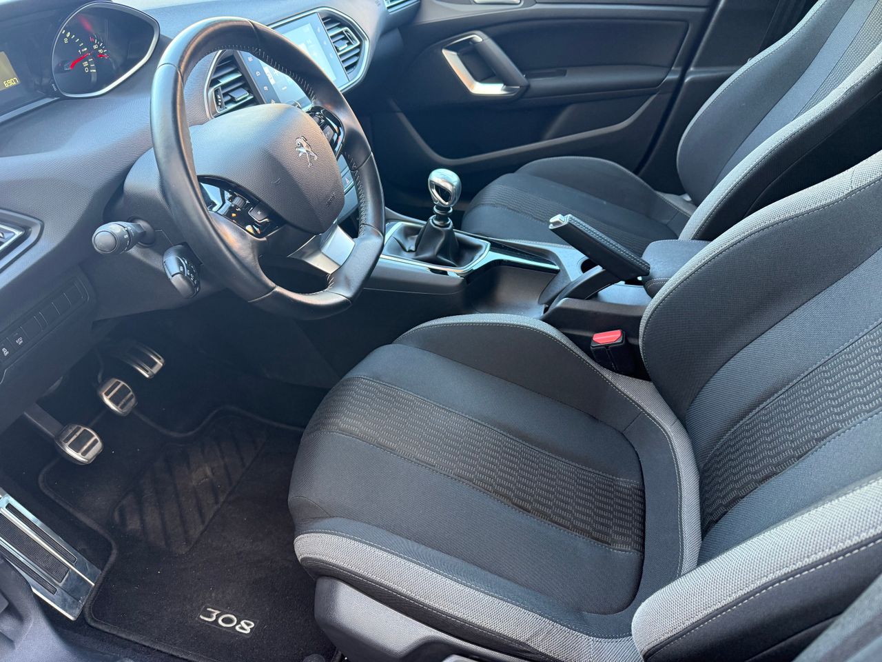 Peugeot 308 5p Style 1.6 BlueHDi 120 - Foto 20