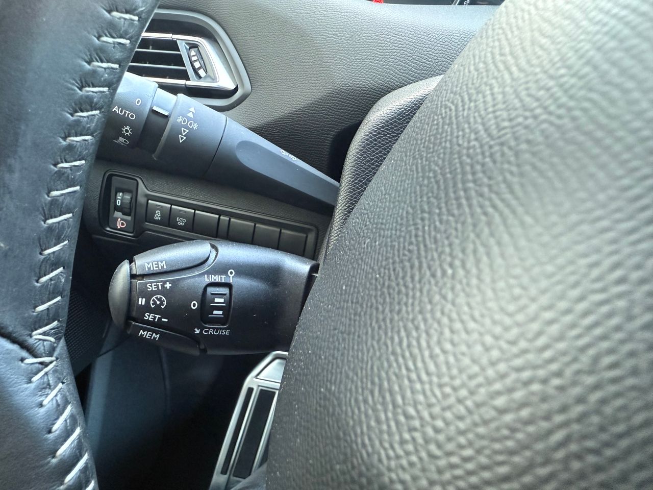 Peugeot 308 5p Style 1.6 BlueHDi 120 - Foto 43