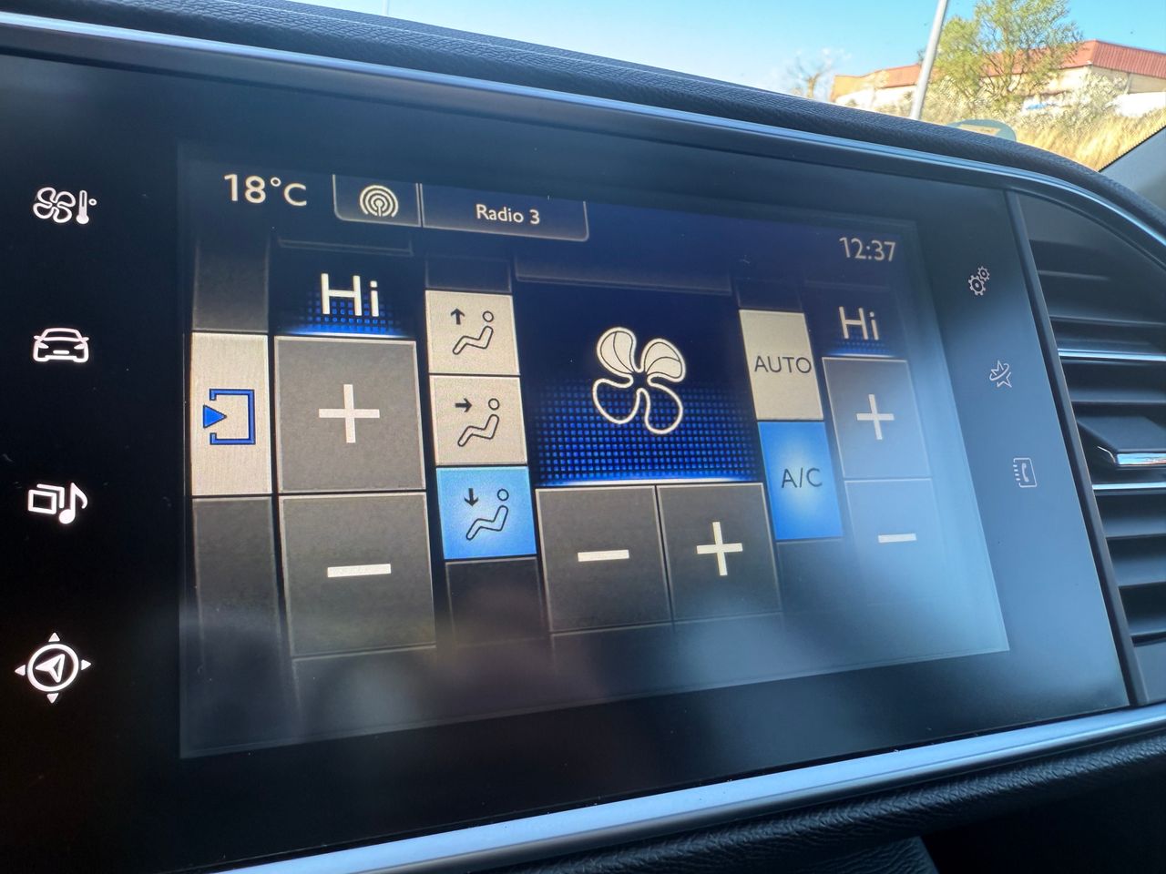 Peugeot 308 5p Style 1.6 BlueHDi 120 - Foto 49