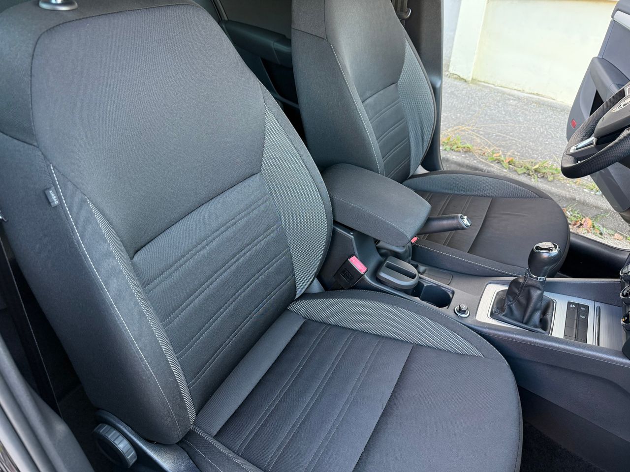 Skoda Octavia 1.6 TDI - Foto 33