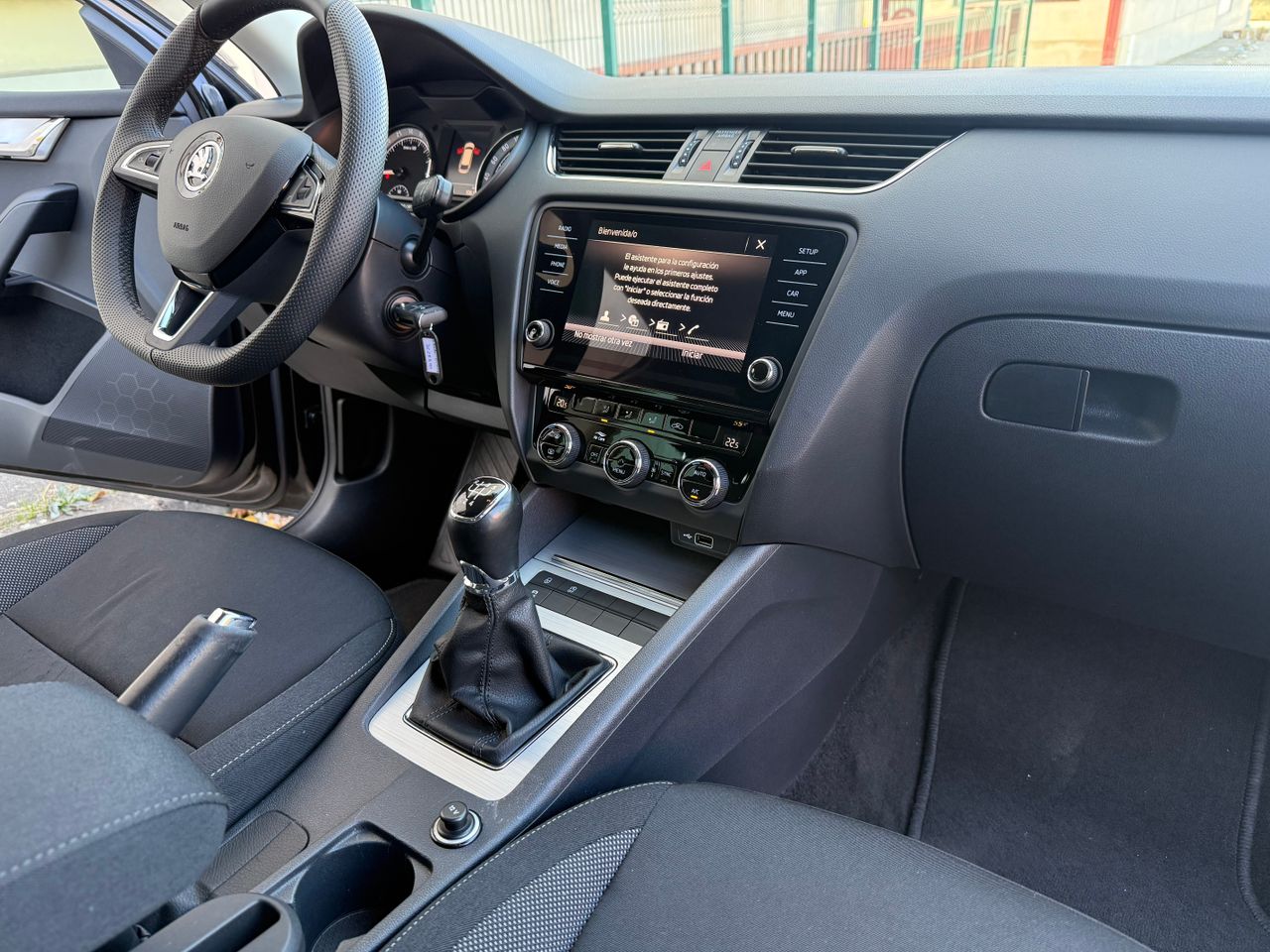 Skoda Octavia 1.6 TDI - Foto 38