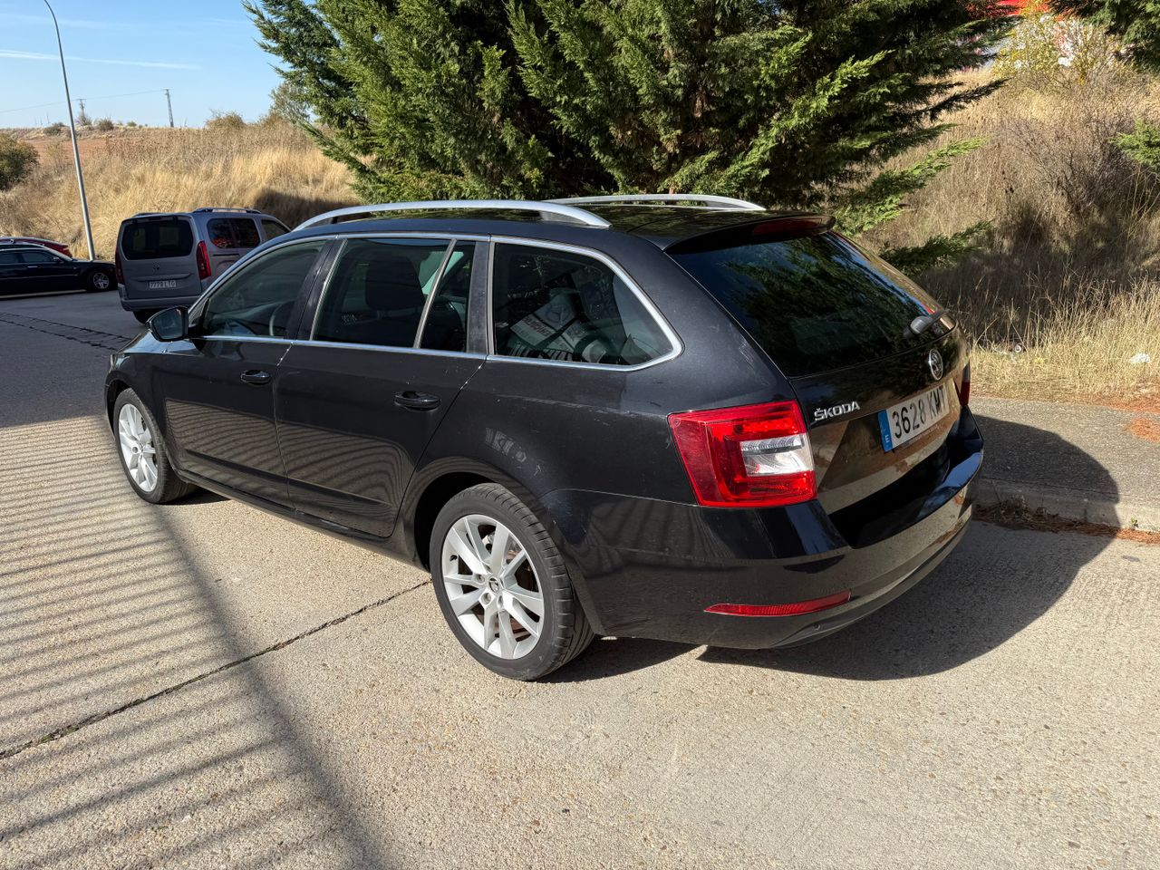 Skoda Octavia 1.6 TDI - Foto 6