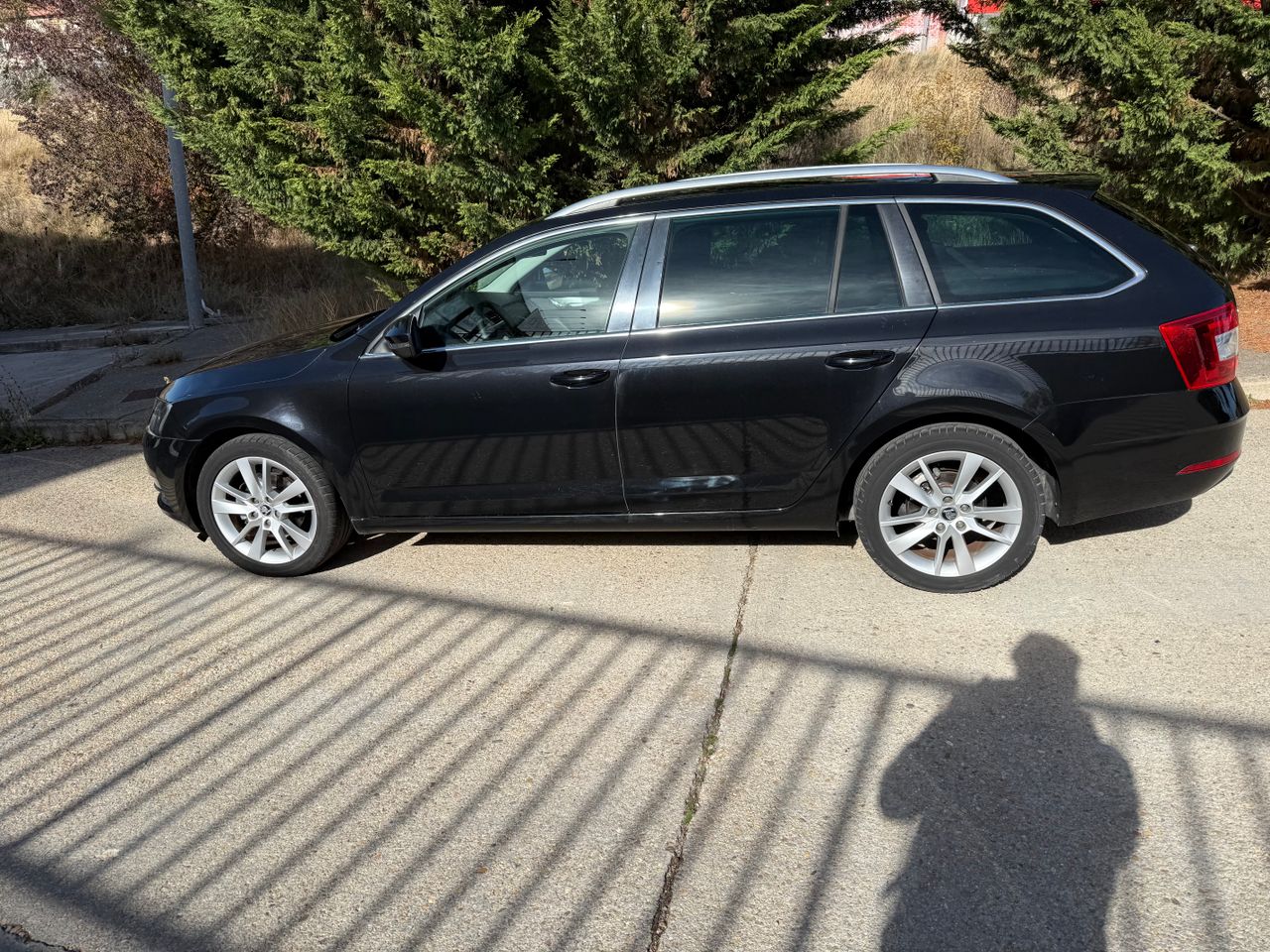 Skoda Octavia 1.6 TDI - Foto 8