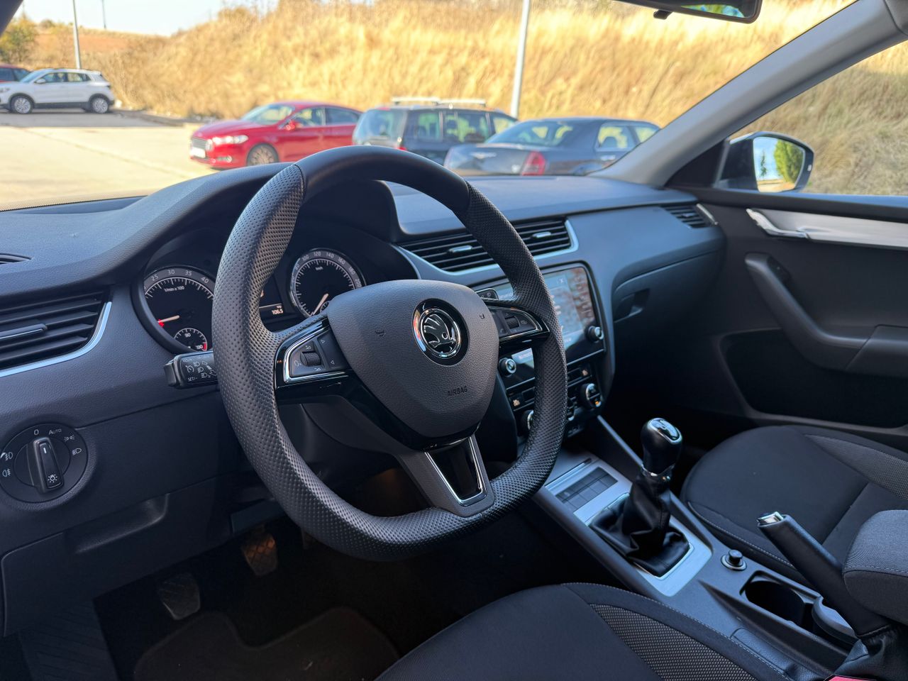 Skoda Octavia 1.6 TDI - Foto 22