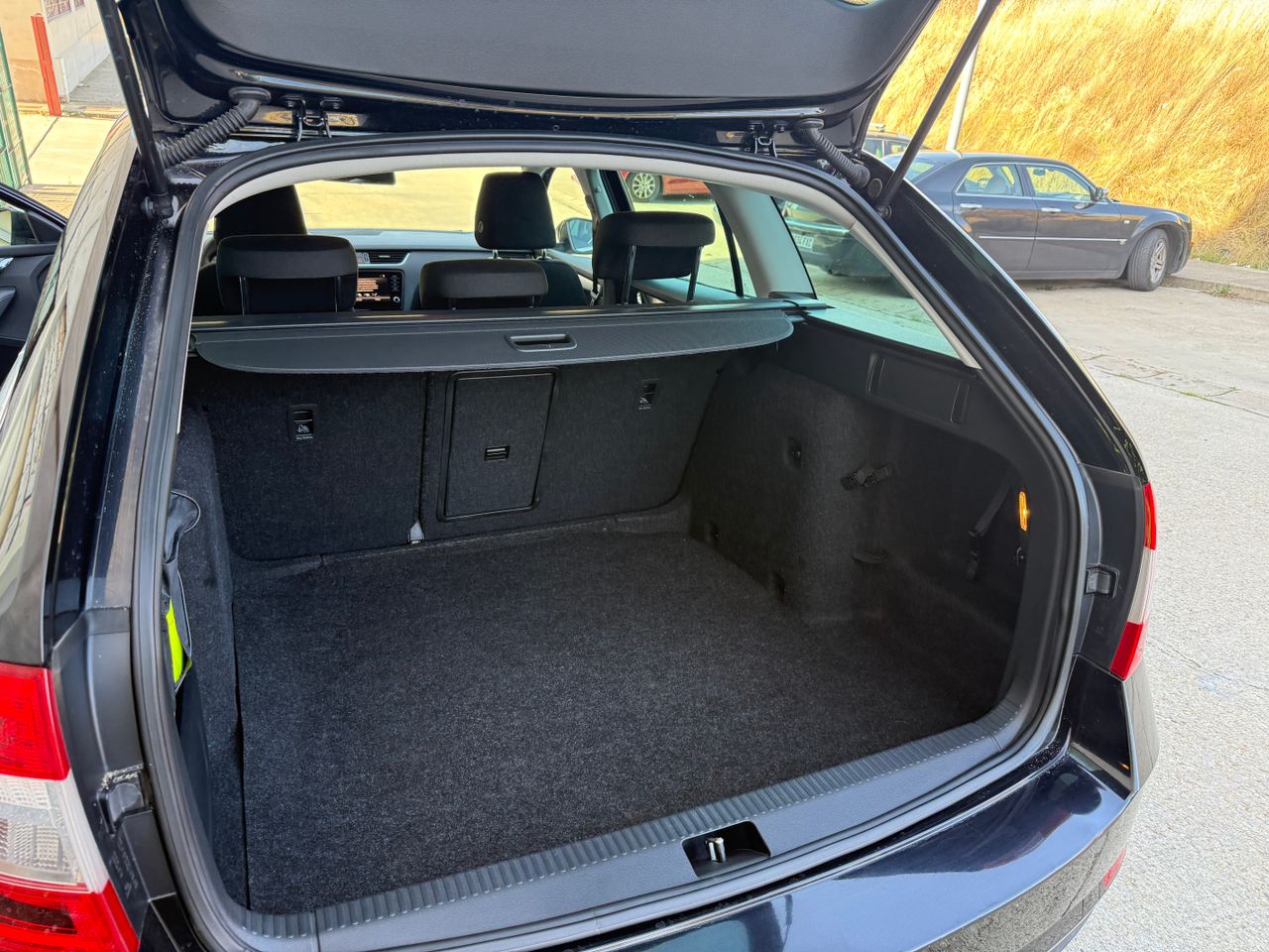 Skoda Octavia 1.6 TDI - Foto 28