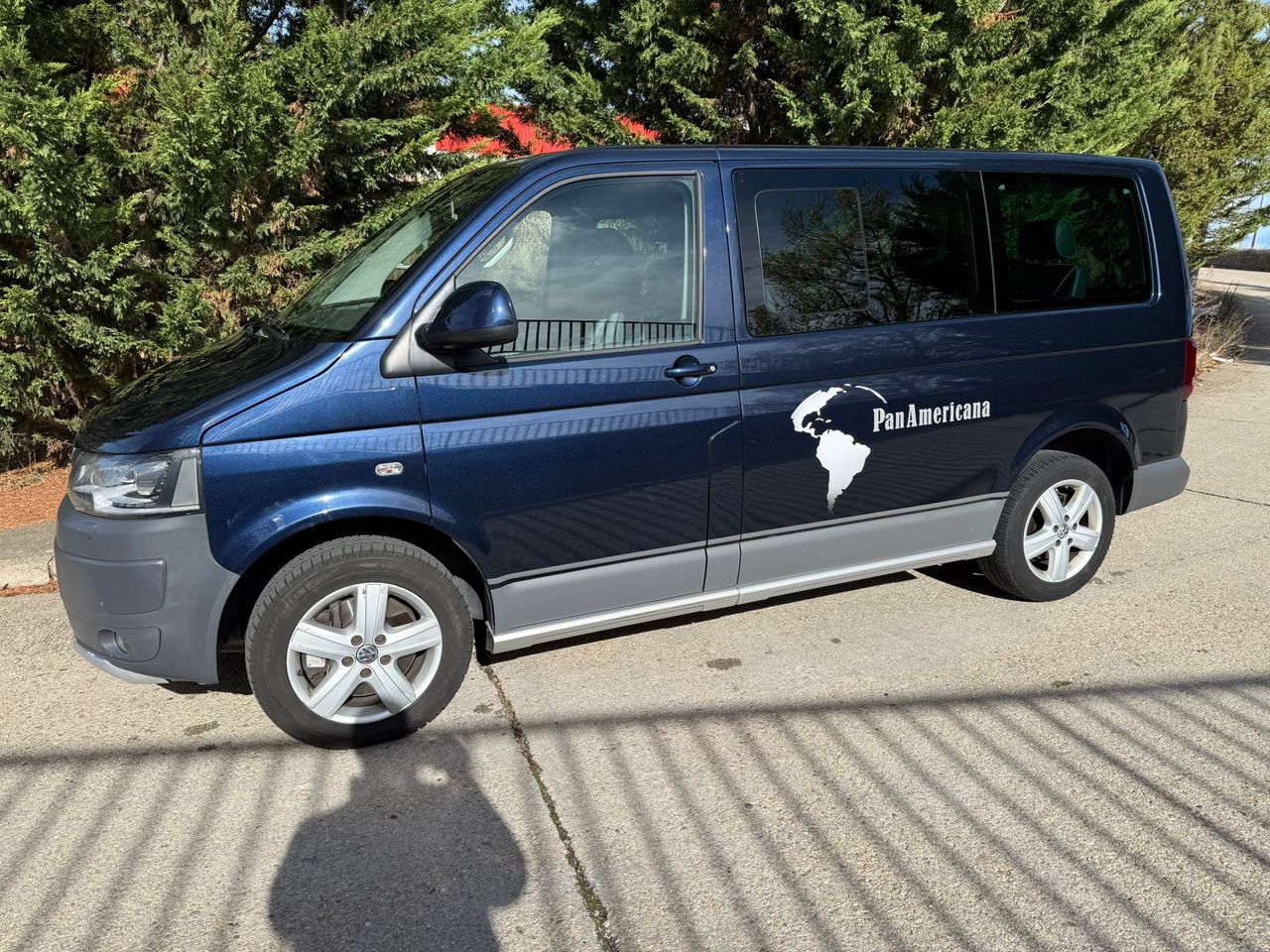 Volkswagen Multivan PanAmericana 2.0 Bi-TDI 180 CV 4MOTION DSG 7 plazas - Foto 11