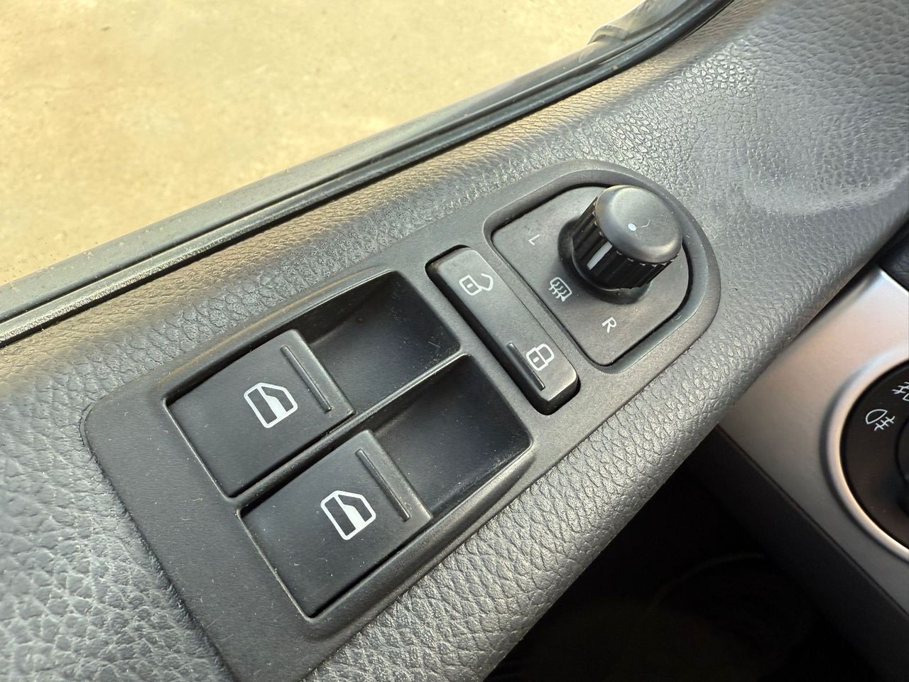 Volkswagen Multivan PanAmericana 2.0 Bi-TDI 180 CV 4MOTION DSG 7 plazas - Foto 66