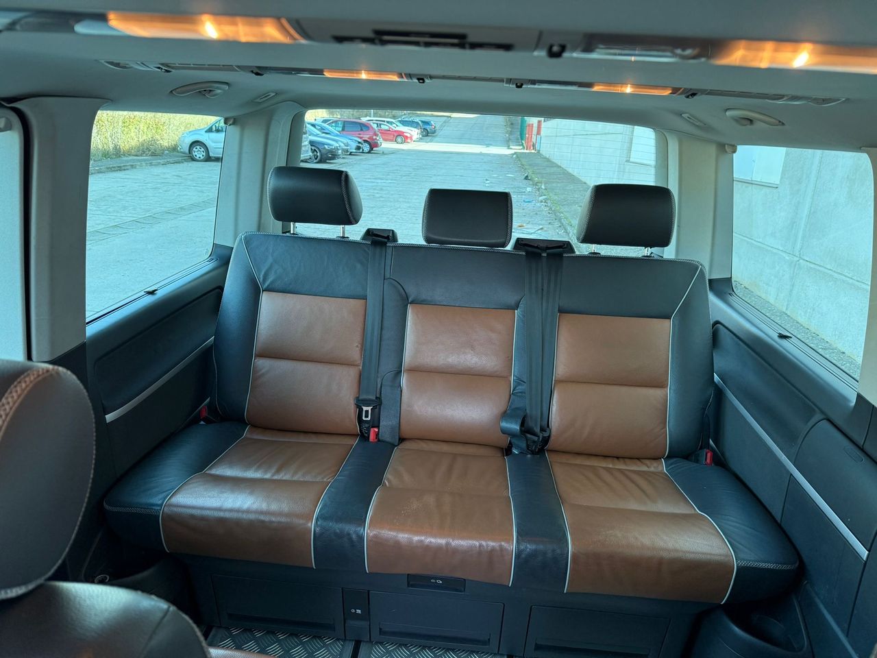 Volkswagen Multivan PanAmericana 2.0 Bi-TDI 180 CV 4MOTION DSG 7 plazas - Foto 16