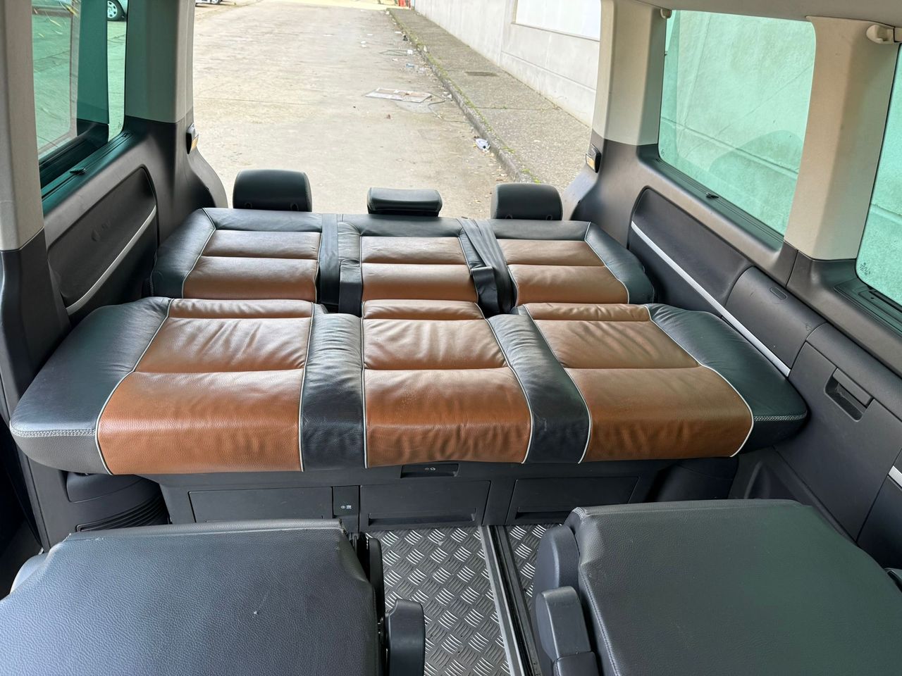 Volkswagen Multivan PanAmericana 2.0 Bi-TDI 180 CV 4MOTION DSG 7 plazas - Foto 43