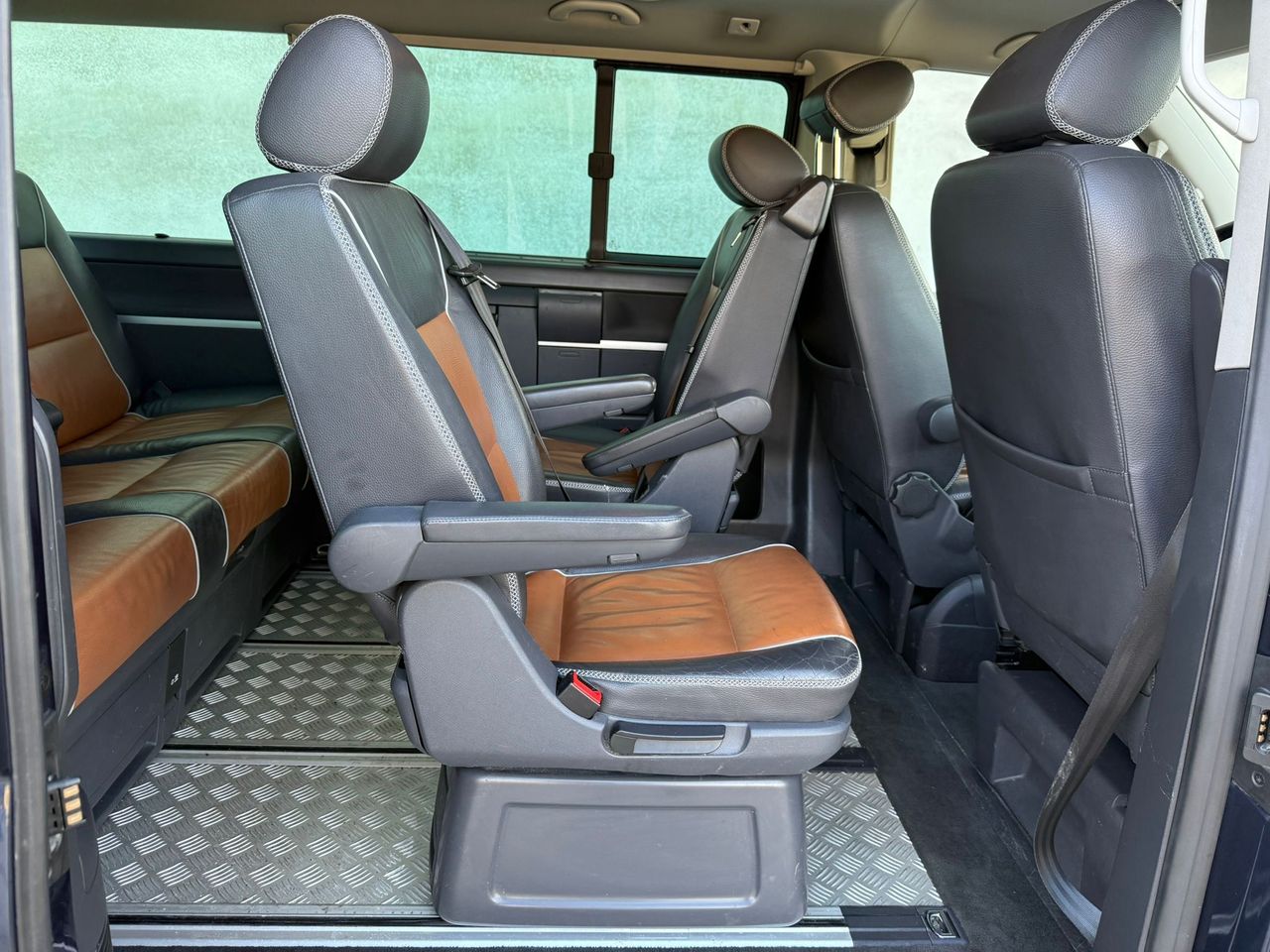 Volkswagen Multivan PanAmericana 2.0 Bi-TDI 180 CV 4MOTION DSG 7 plazas - Foto 64