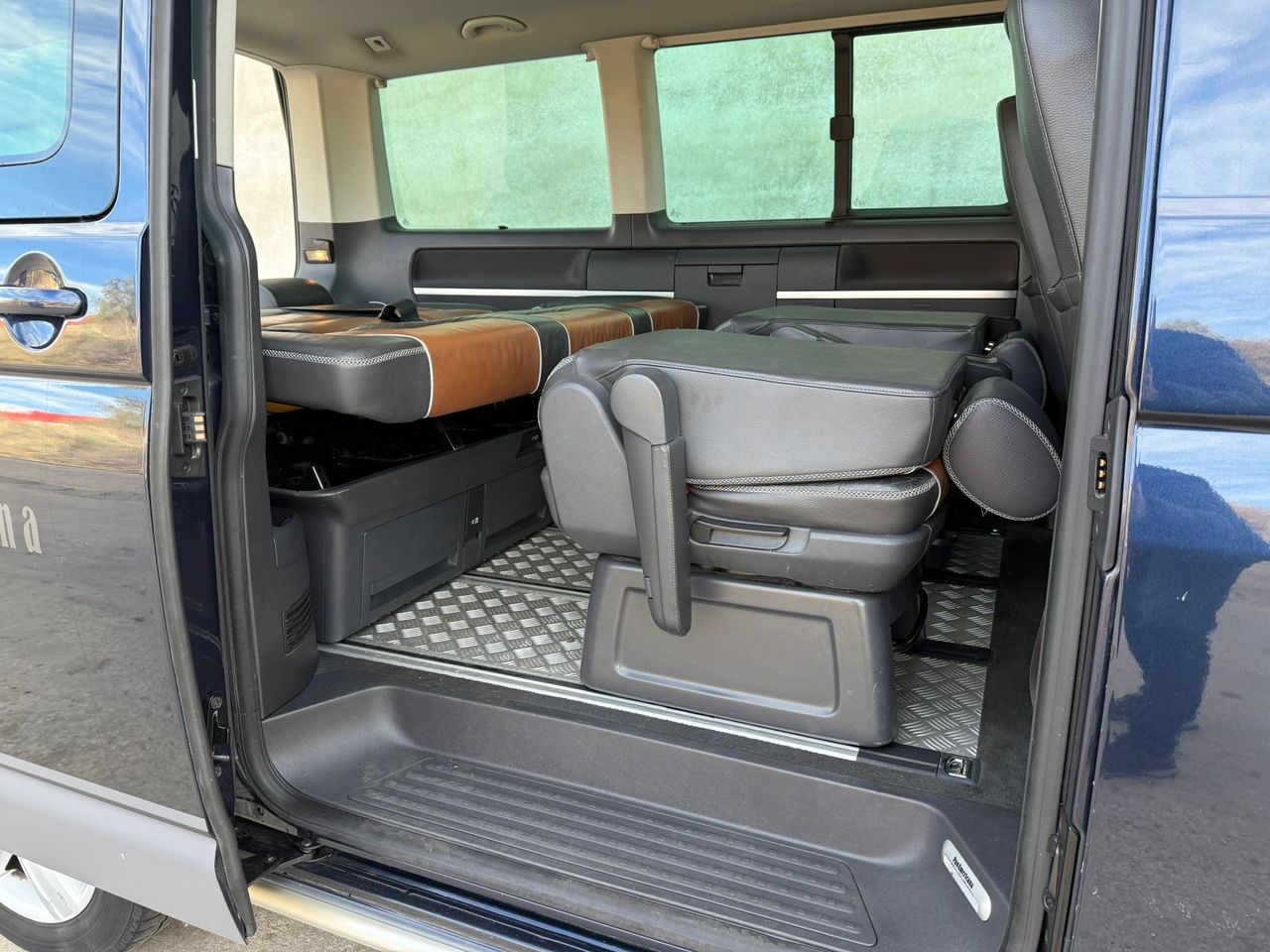 Volkswagen Multivan PanAmericana 2.0 Bi-TDI 180 CV 4MOTION DSG 7 plazas - Foto 24