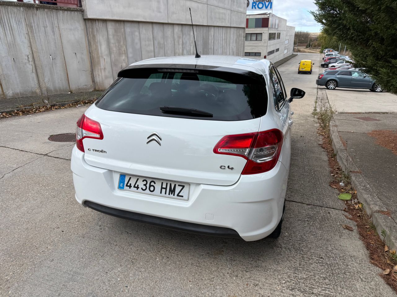 Citroën C4 HDi 90 Business - Foto 13