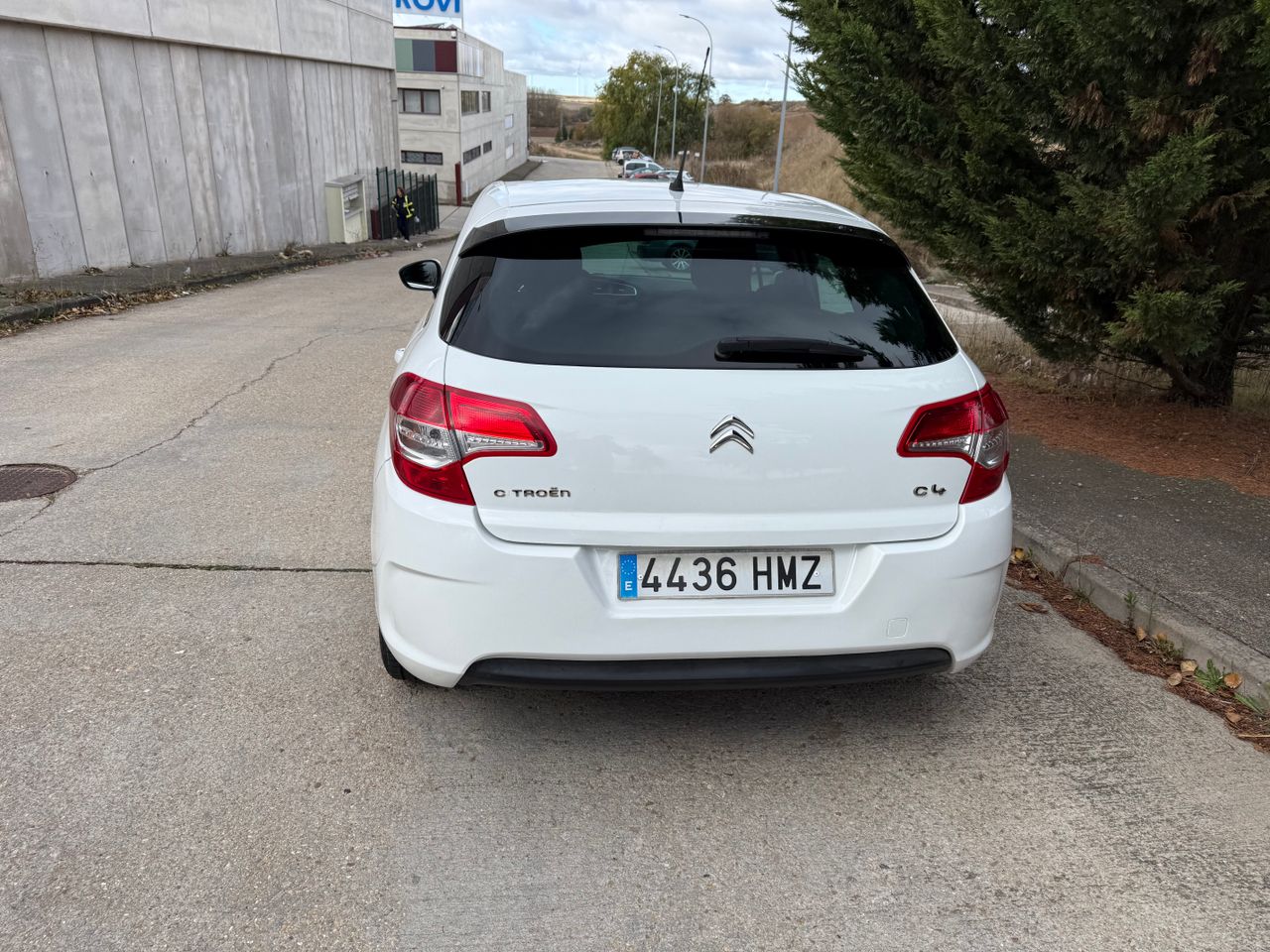 Citroën C4 HDi 90 Business - Foto 8